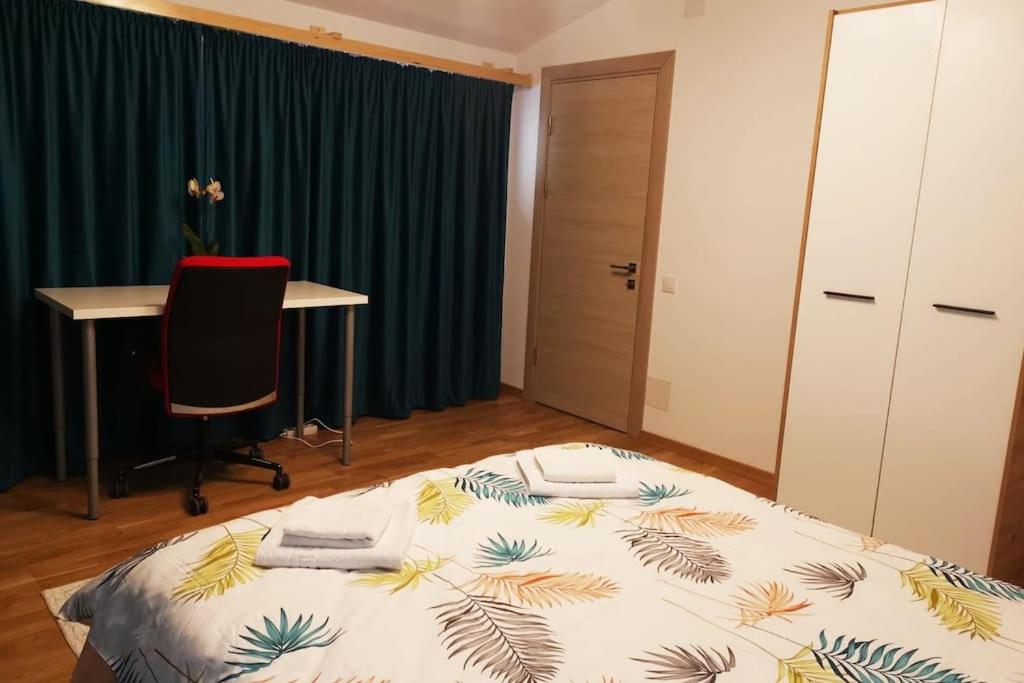 Charming Villa in the Heart of Bucharest view 2