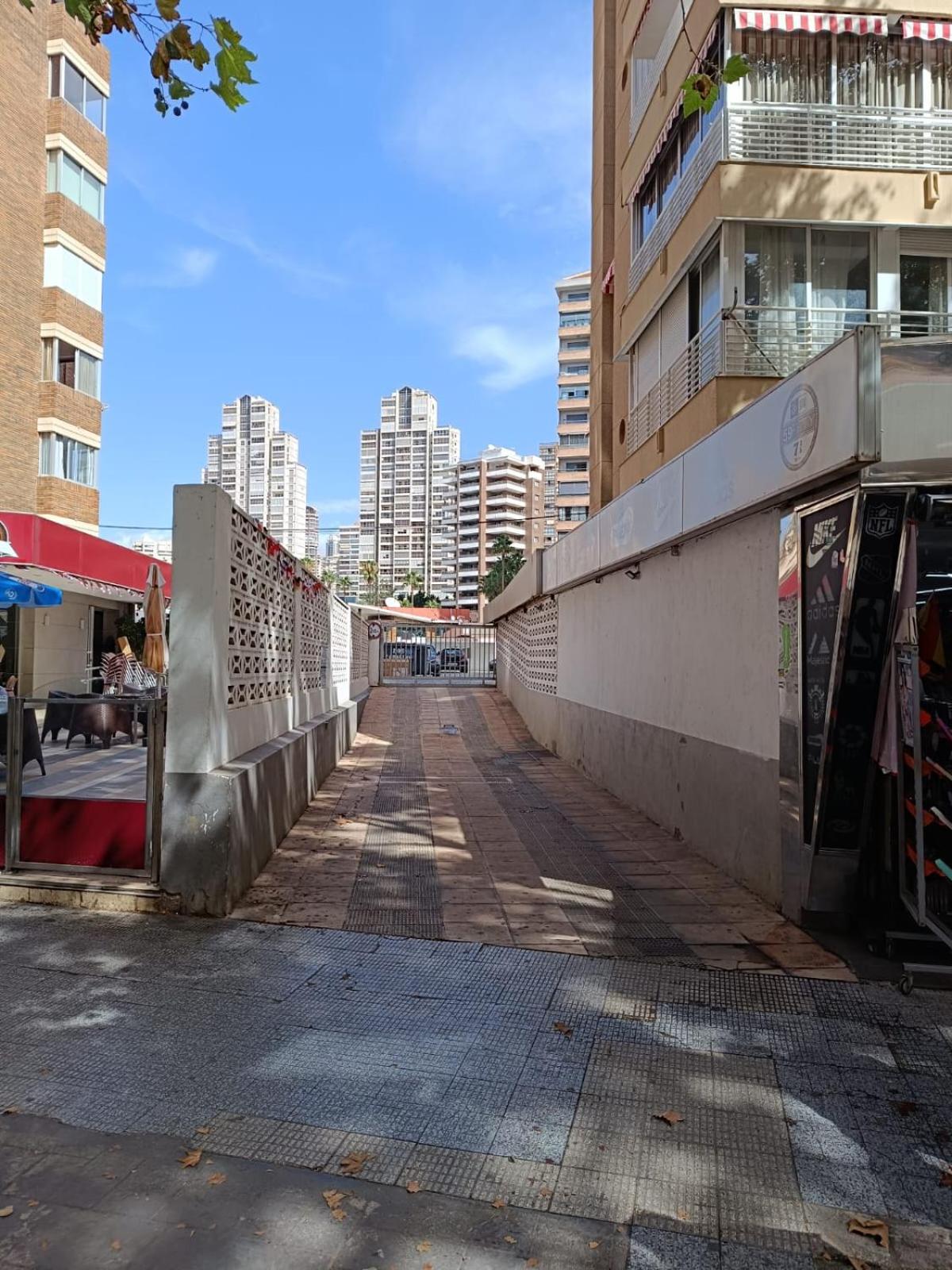 Apartamentos Currus Los Caballos