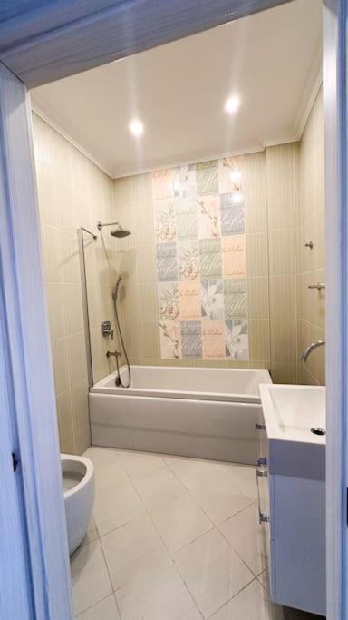 Spacious 2BR by Baku Boulevard