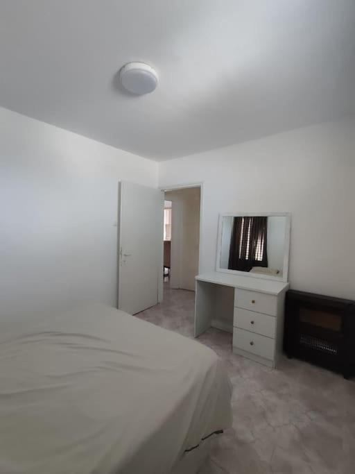 Apartment by the beach truman 8-1 view 5