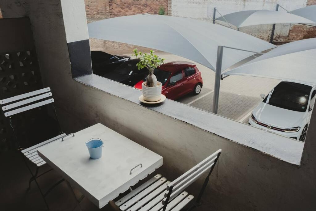 A warm & cozy home in Jhb city