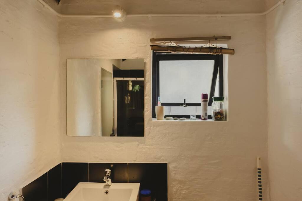 A warm & cozy home in Jhb city