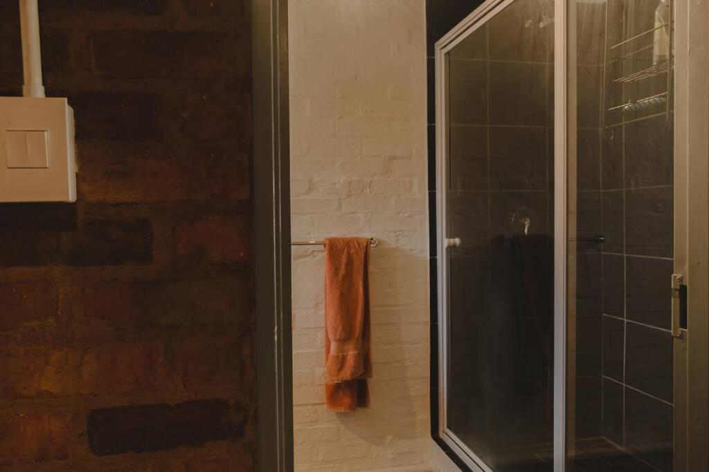 A warm & cozy home in Jhb city