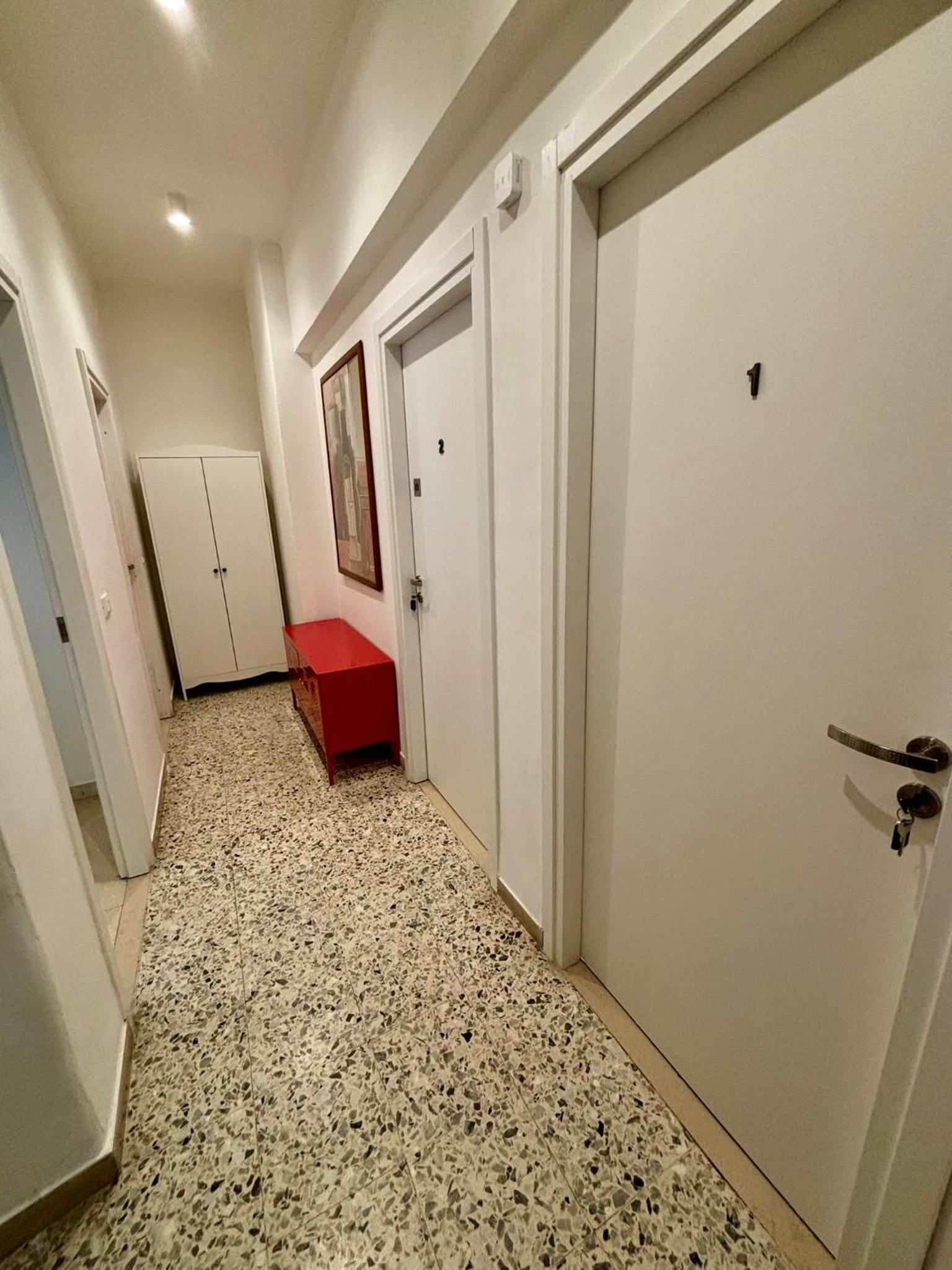 MaMa Rooms and Apartment