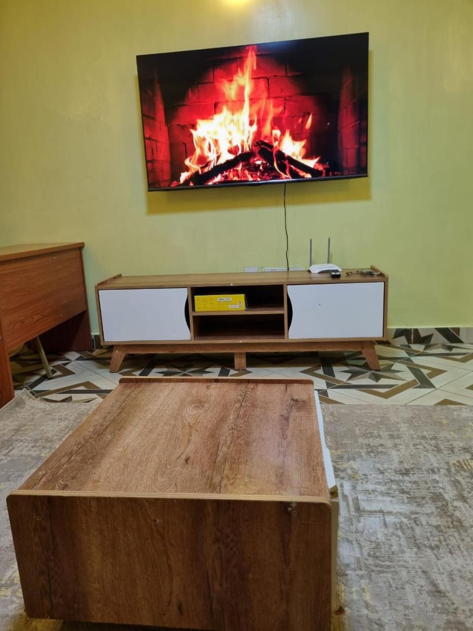 Spacious 1 Bedroom Mirema Drive with Parking view 3