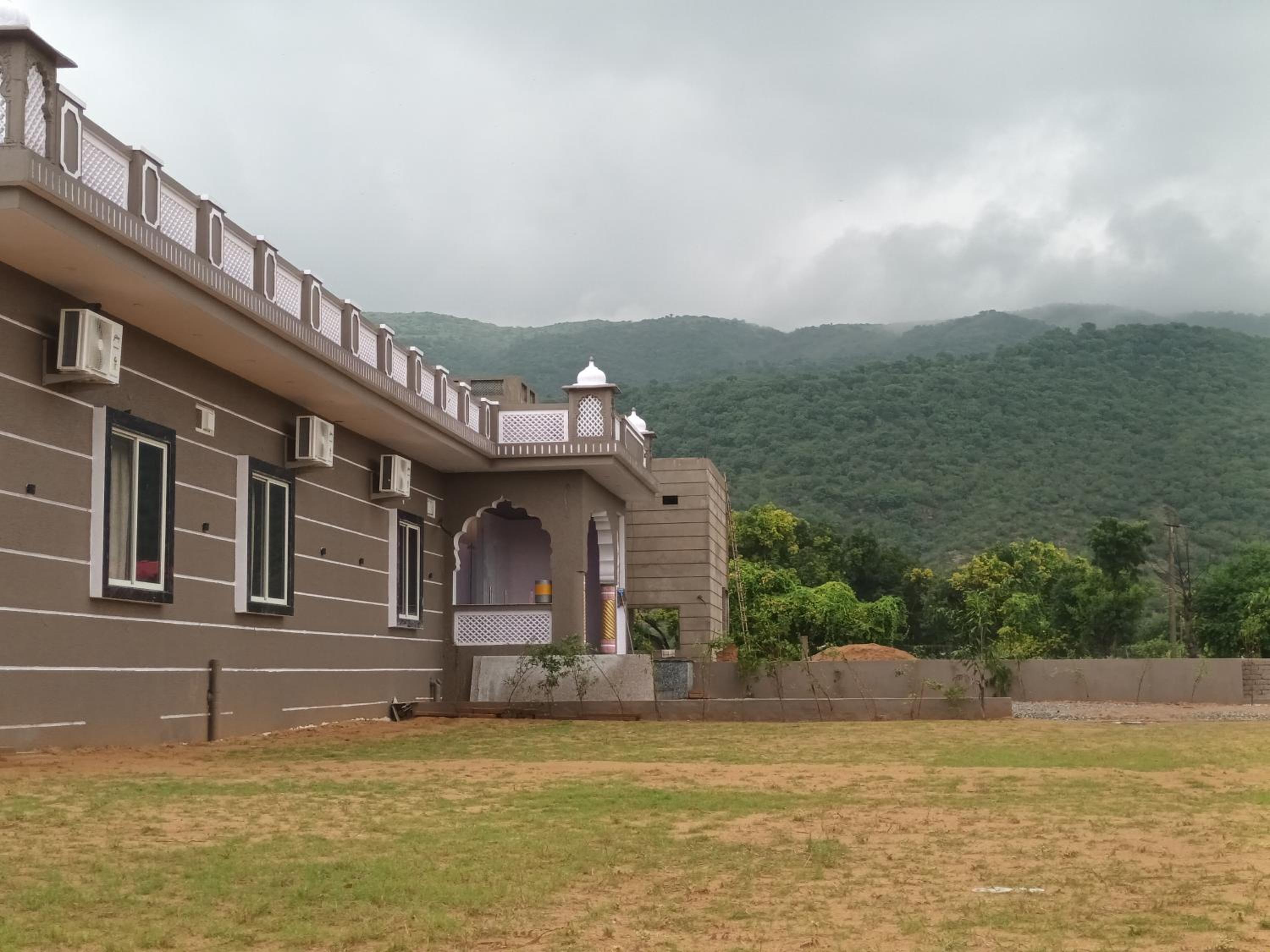 Braham Vatika Resort