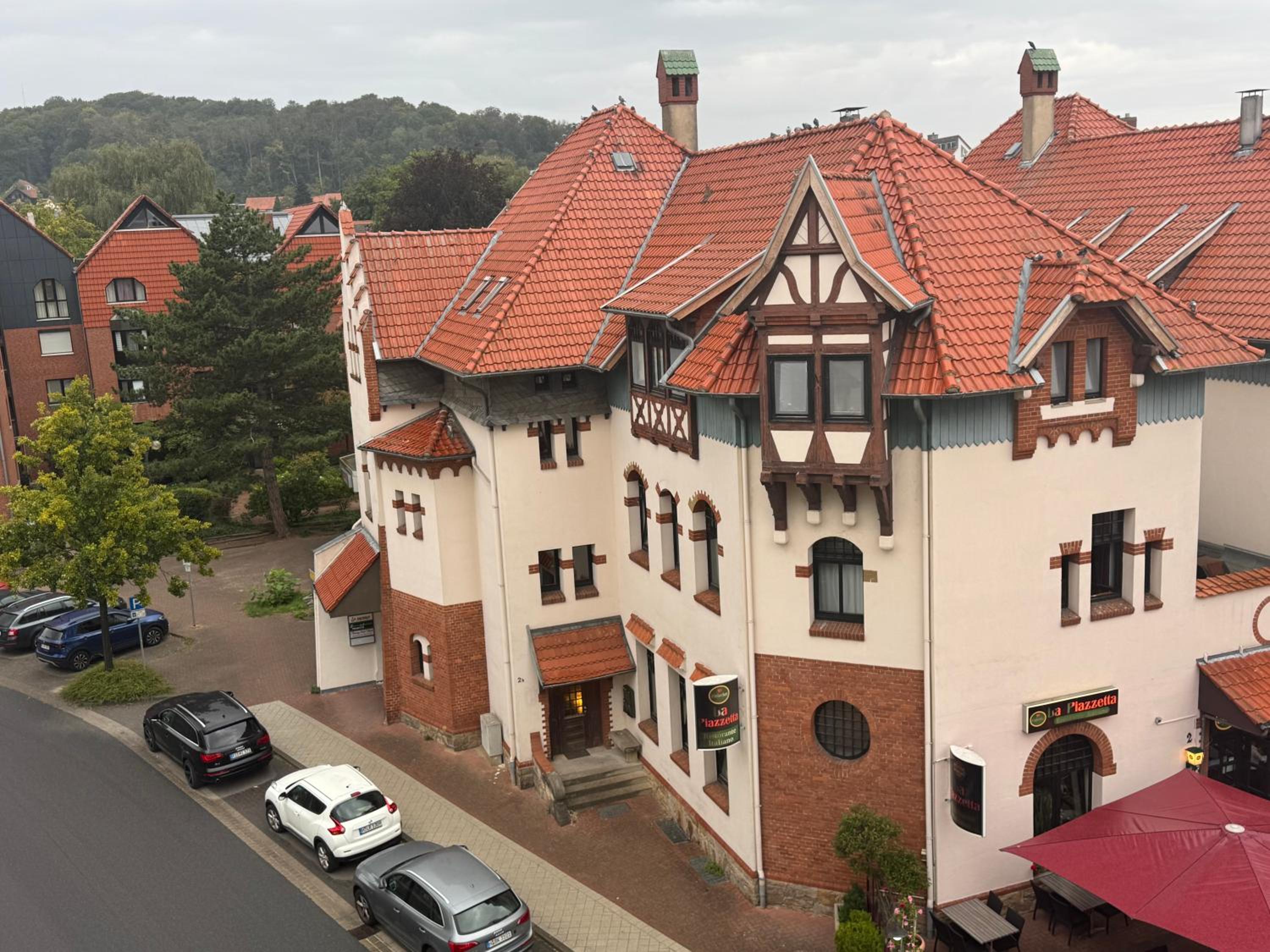Charmante 4 Zimmer Apartment Contactless Check-in historische Stadtzentrum