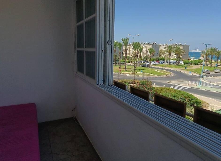 Apartments by the beach 60-6 view 3