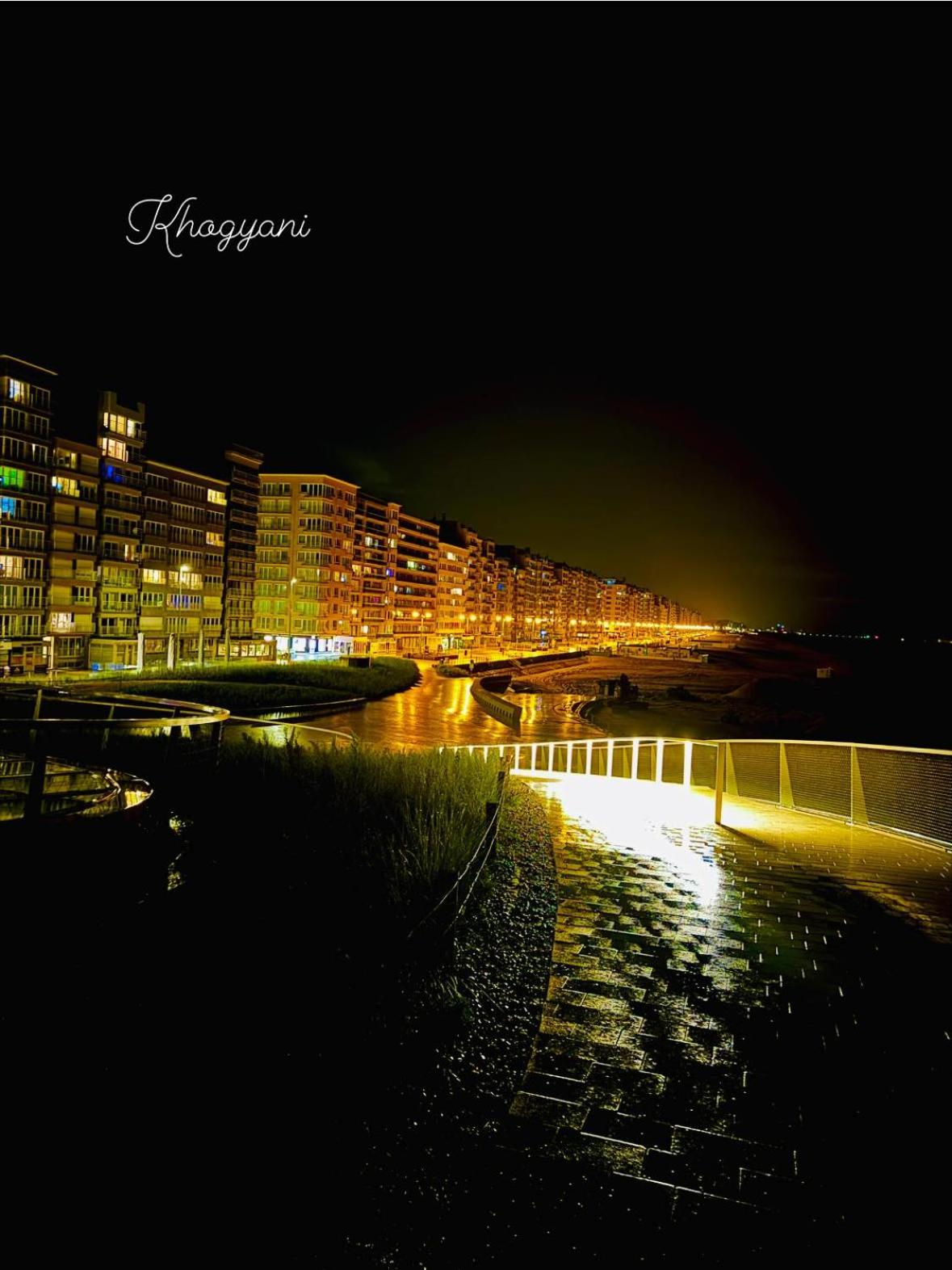 Caravan Aan Zee Arnani