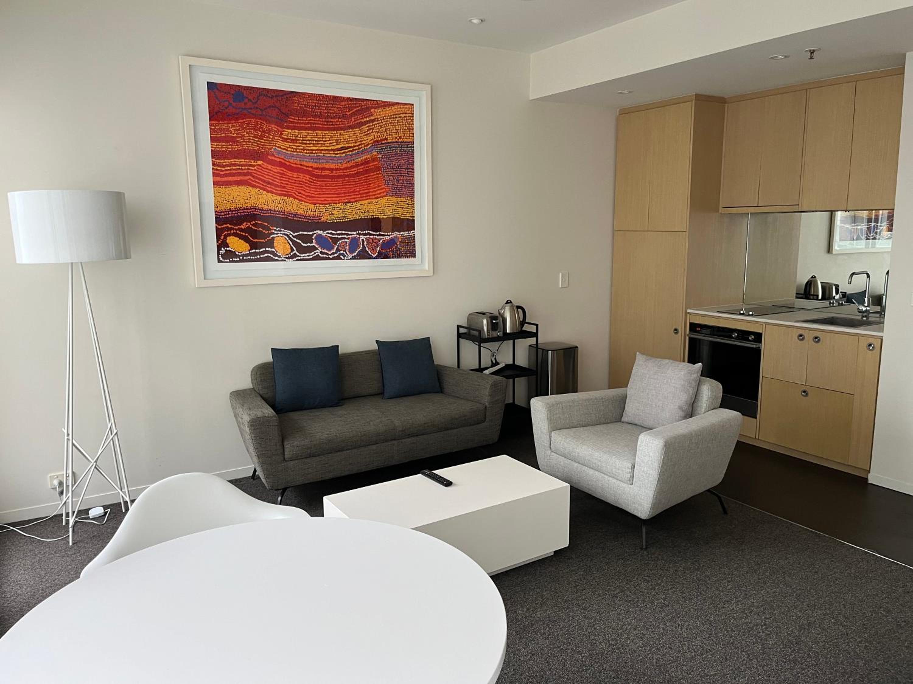 Tasha's Apartments on Warwick, photo 241