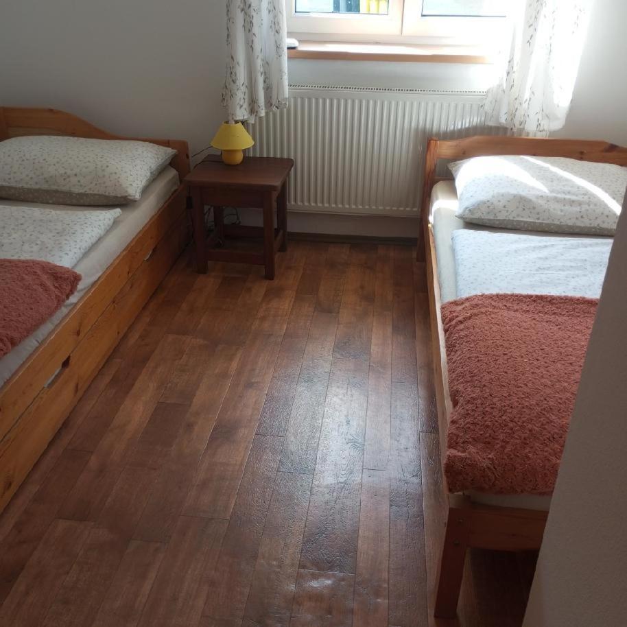 Domek v osadě Kladiny