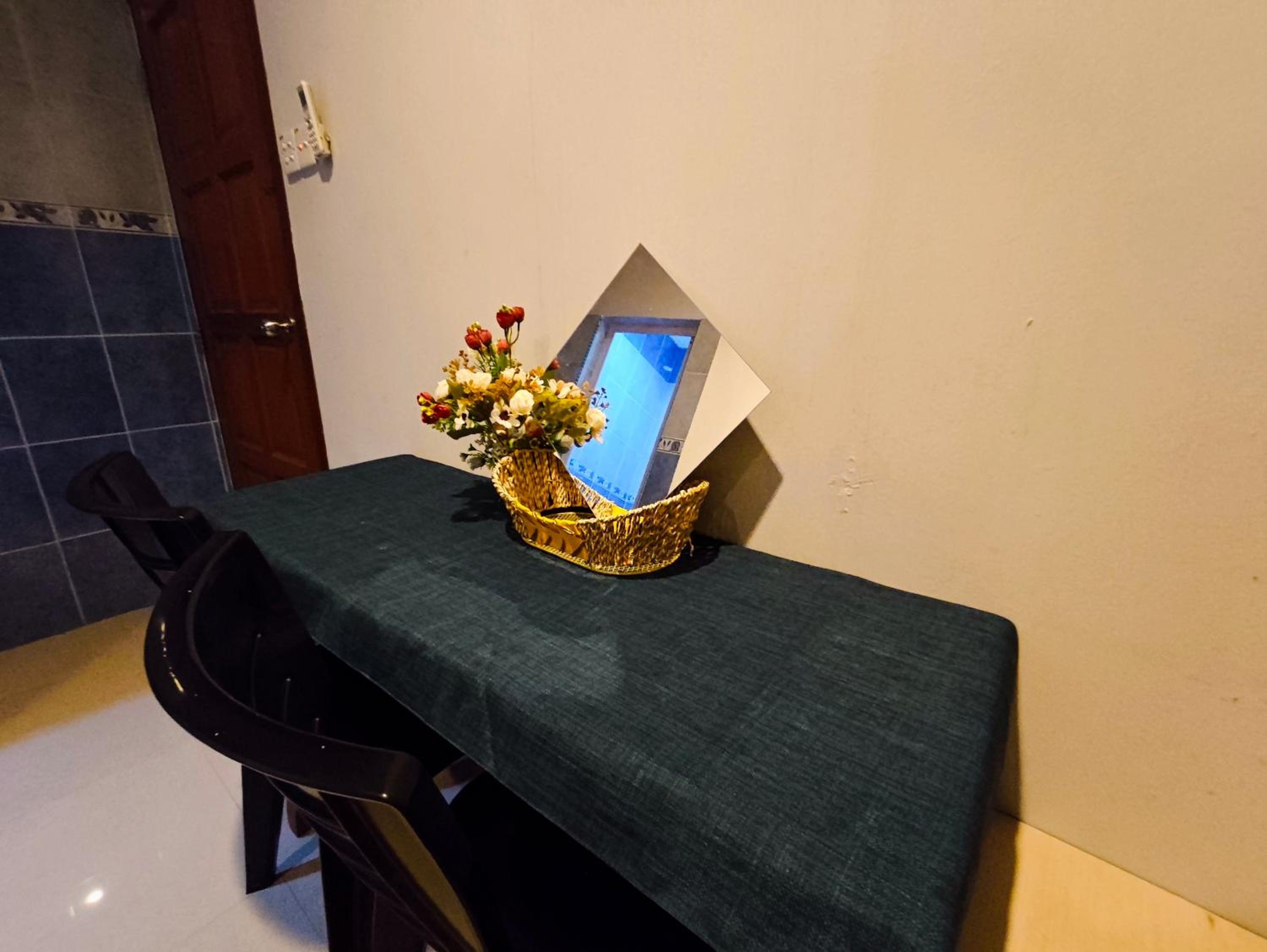1 Jalan Jaya 7, walking distance to HUKM
