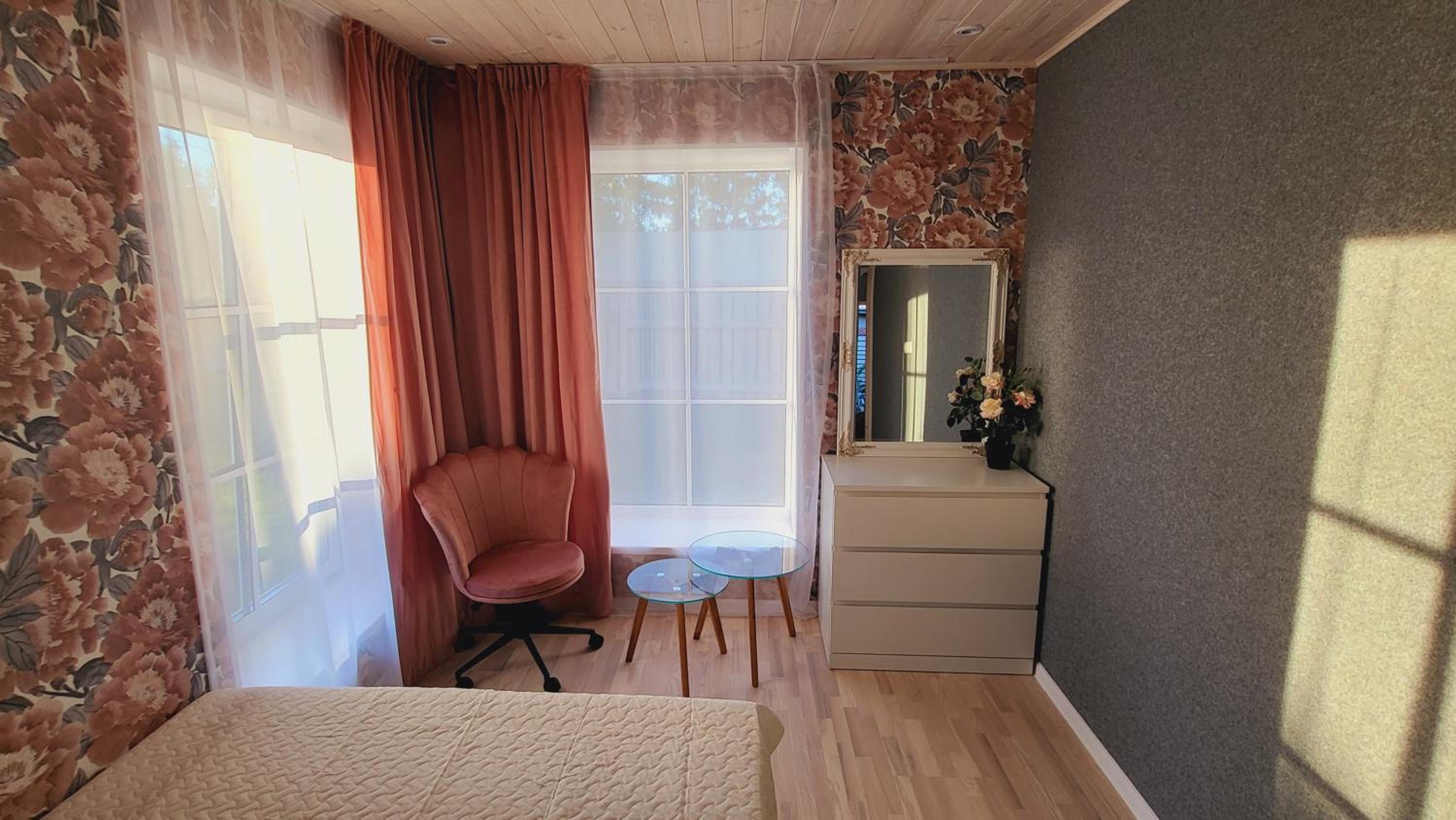 Sakala holiday home with sauna