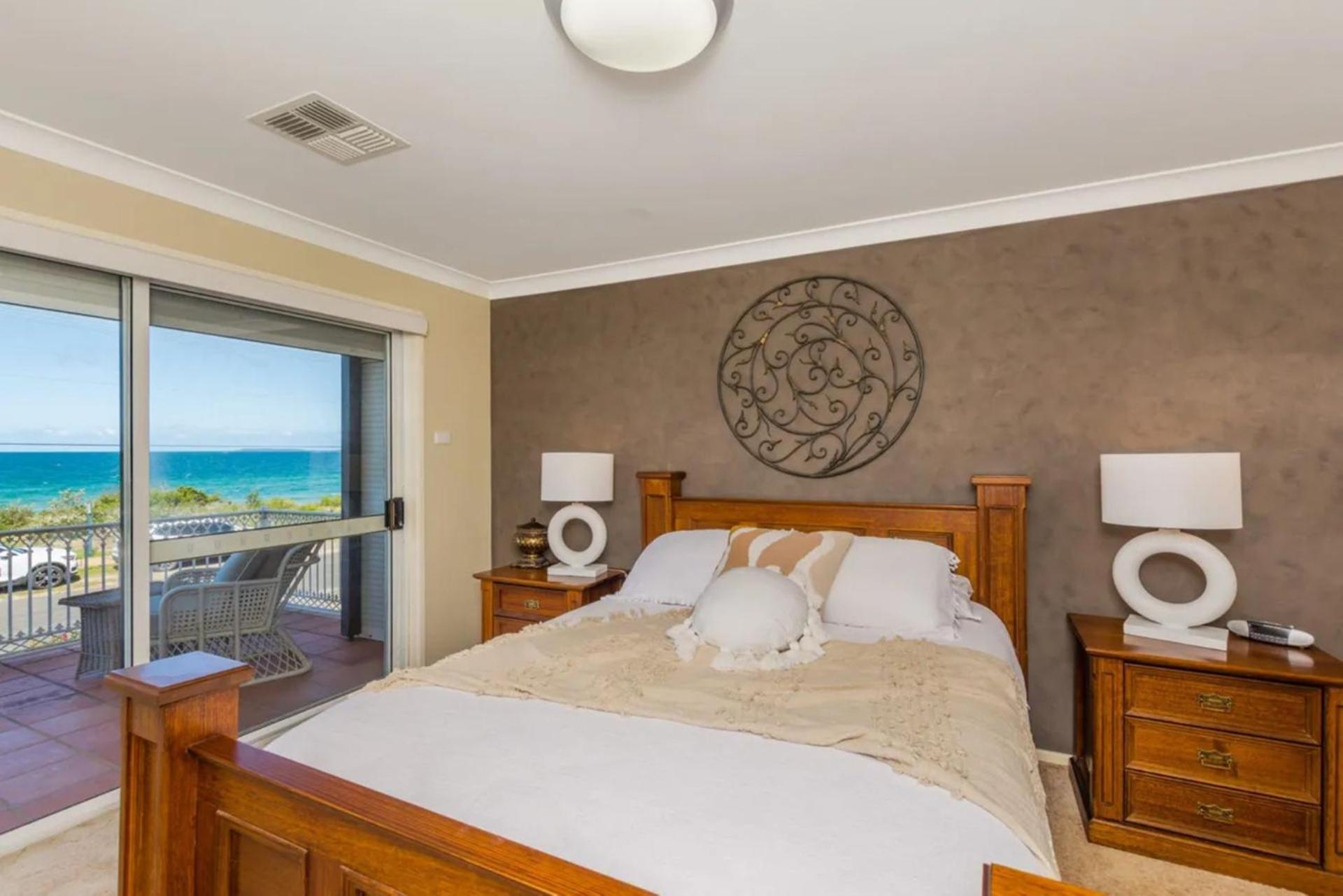 Palms on Collingwood by Experience Jervis Bay