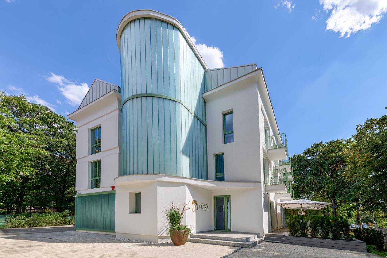 Hotel Luna Residence Hotel - Image 1