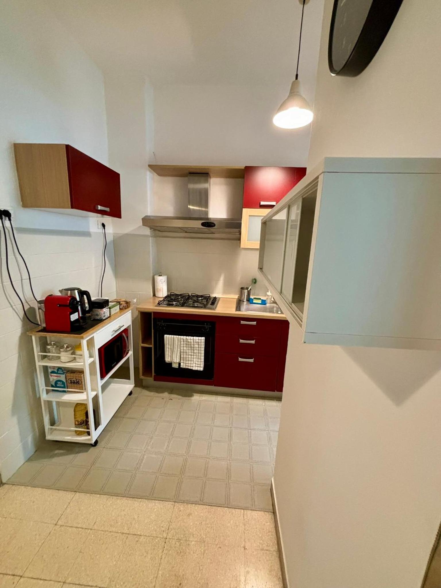 MaMa Rooms and Apartment