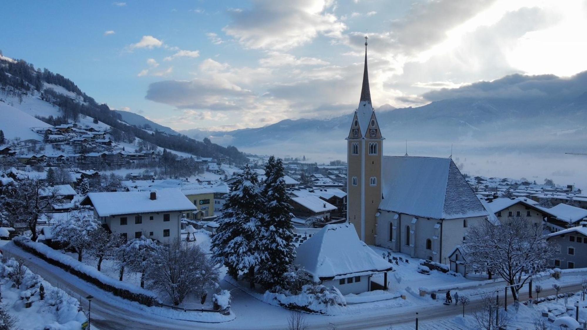 Apartments Chalet Sonnentanz view 2