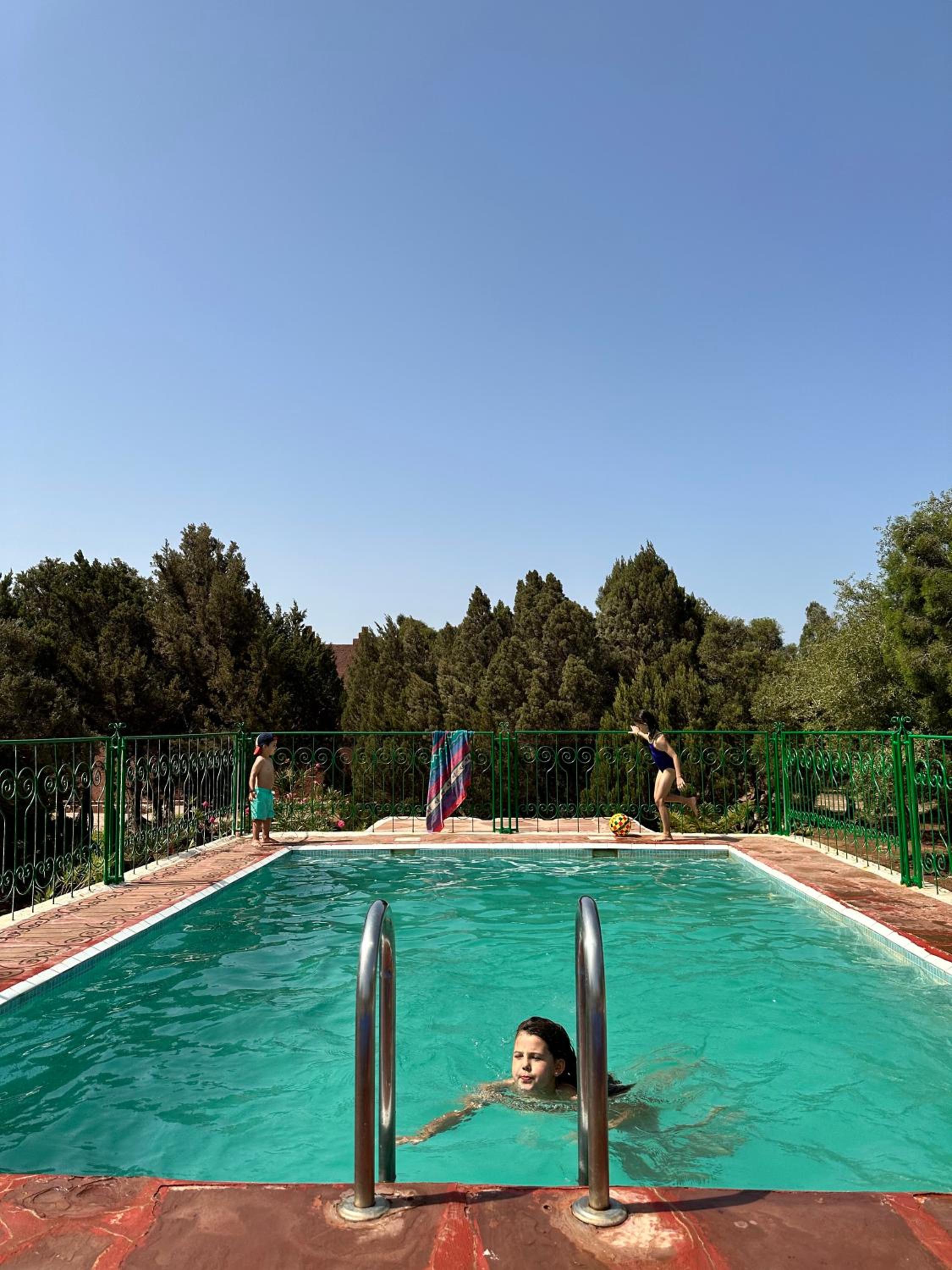 Photo 10