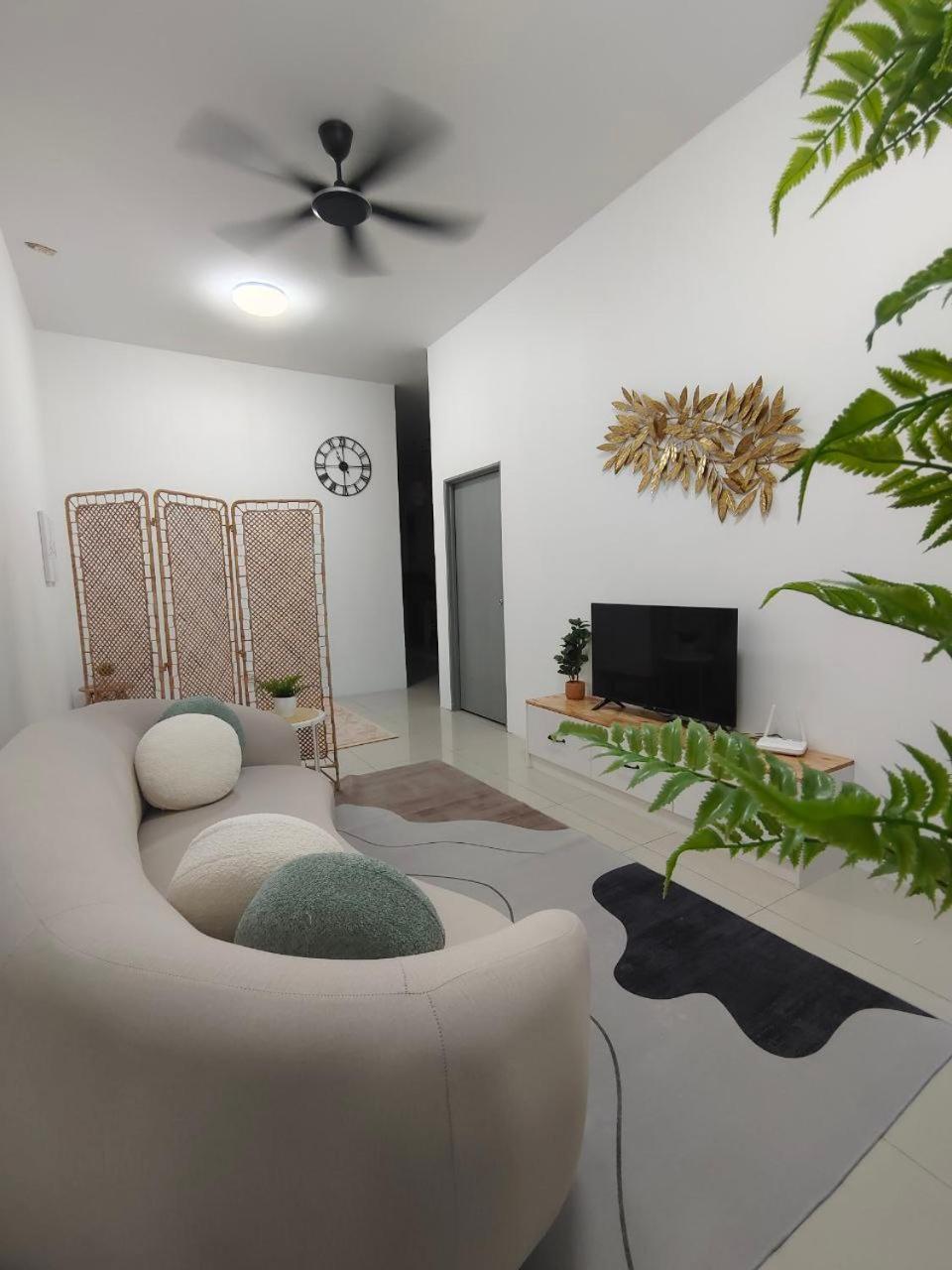 RUMAH ADAM Homestay Bukit Changgang Private Pool photo 6