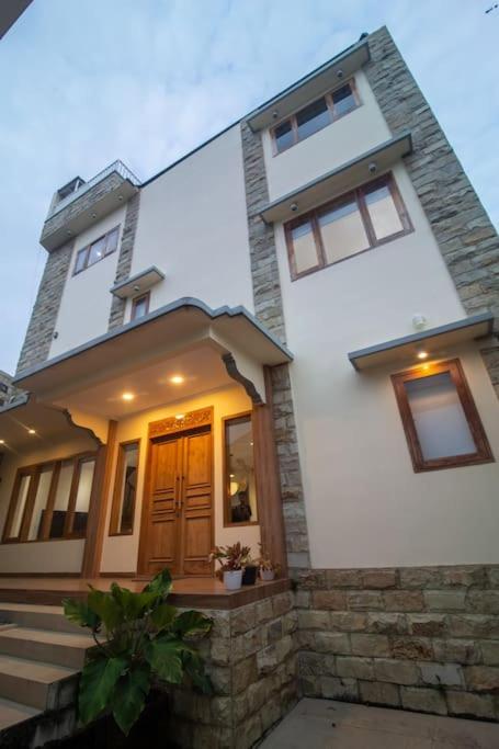 Villa Reverie
