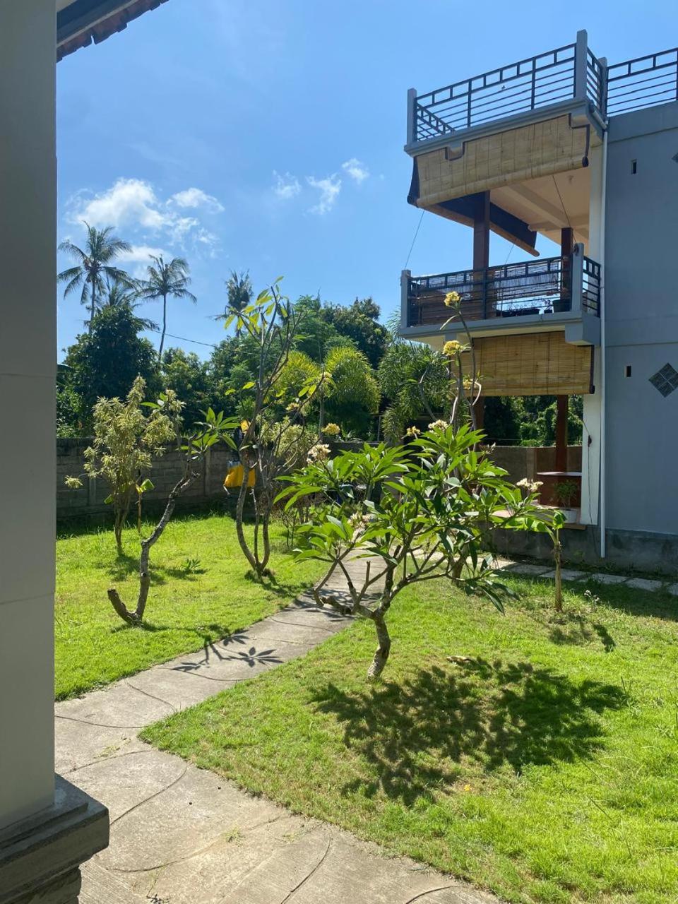 Gunung Bali HomeStay