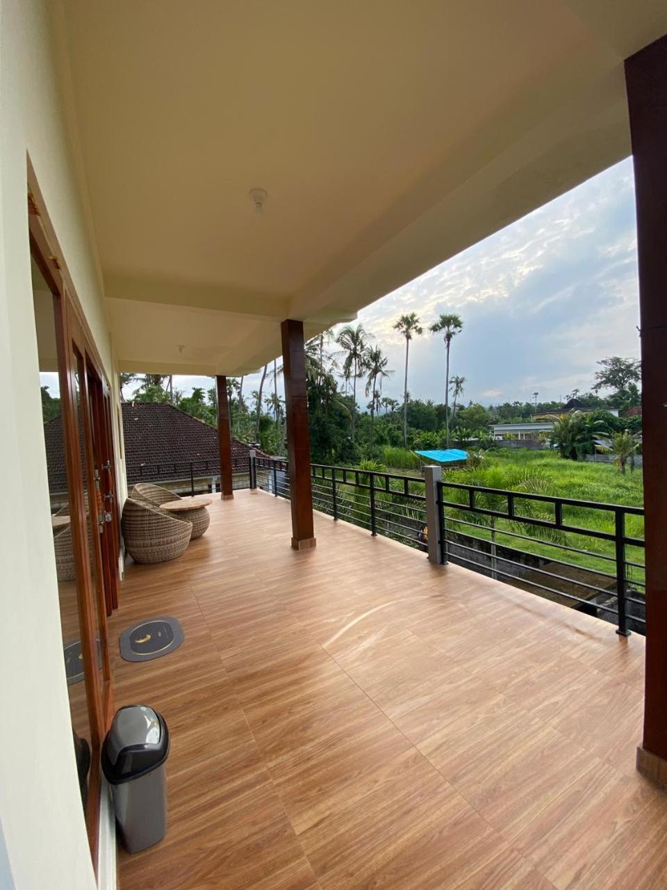 Gunung Bali HomeStay