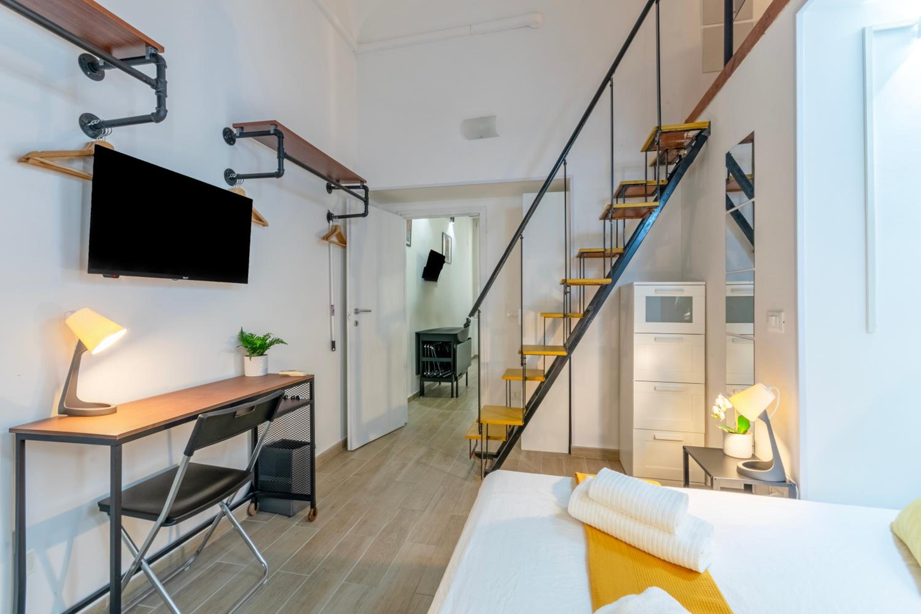 Marcantonio Colonna - loft X5 persone, Wi-Fi, aria condizionata nelle camere, parcheggio privato, metro A Lepanto 800mt da Vaticano