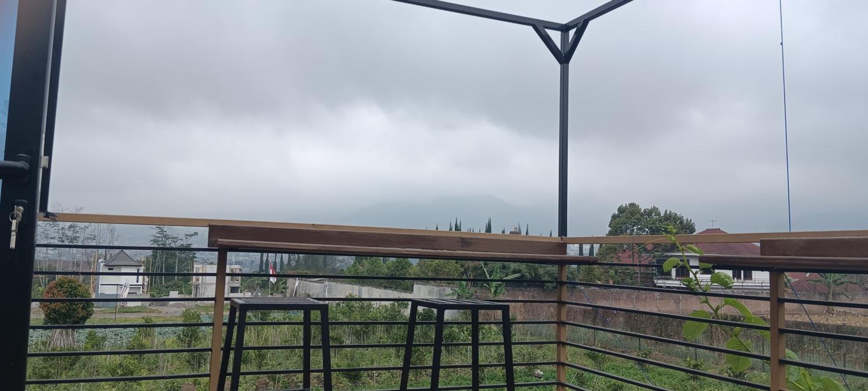Cabin House Samara Berkah view 3