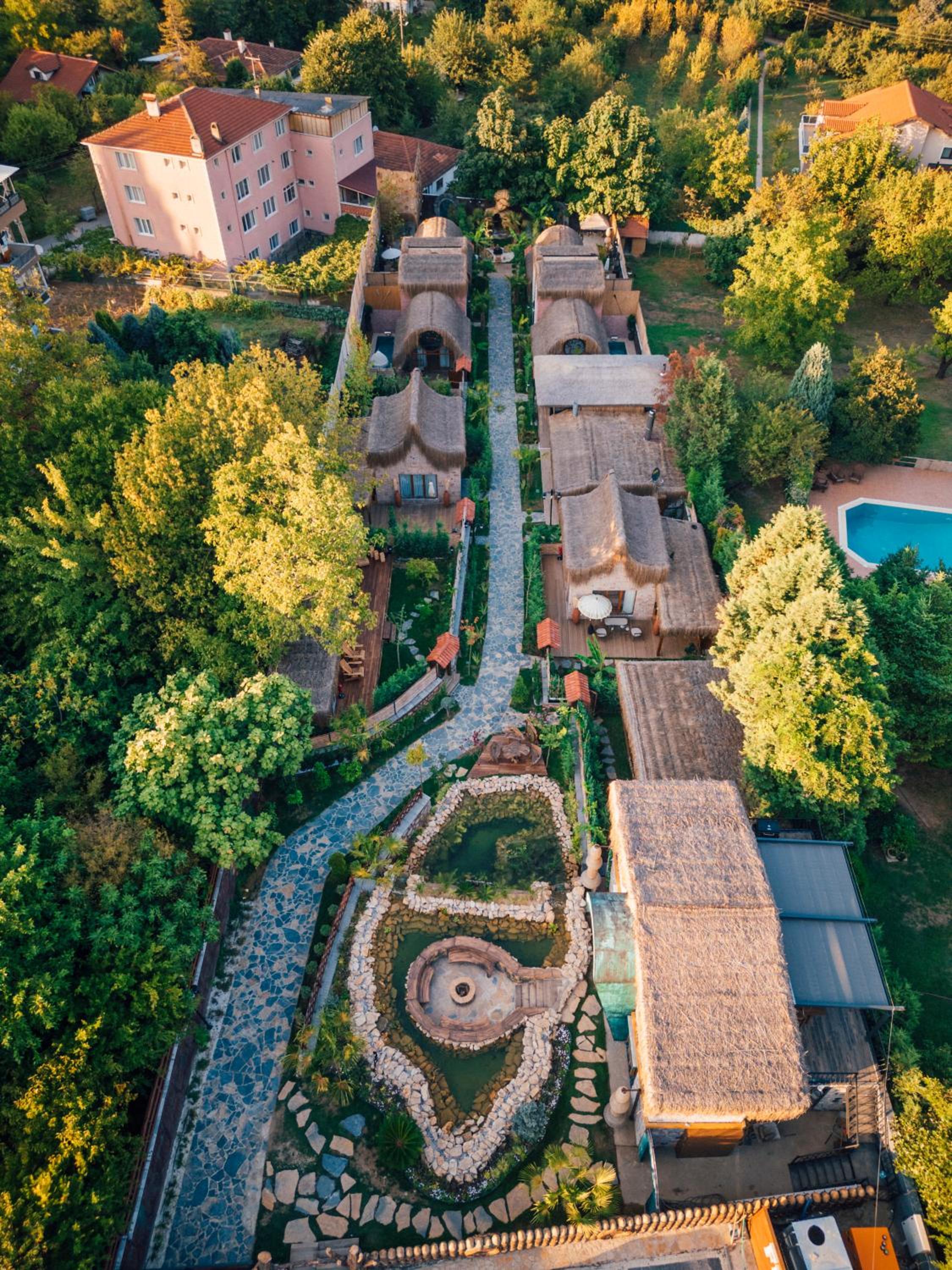 Feronia Suites