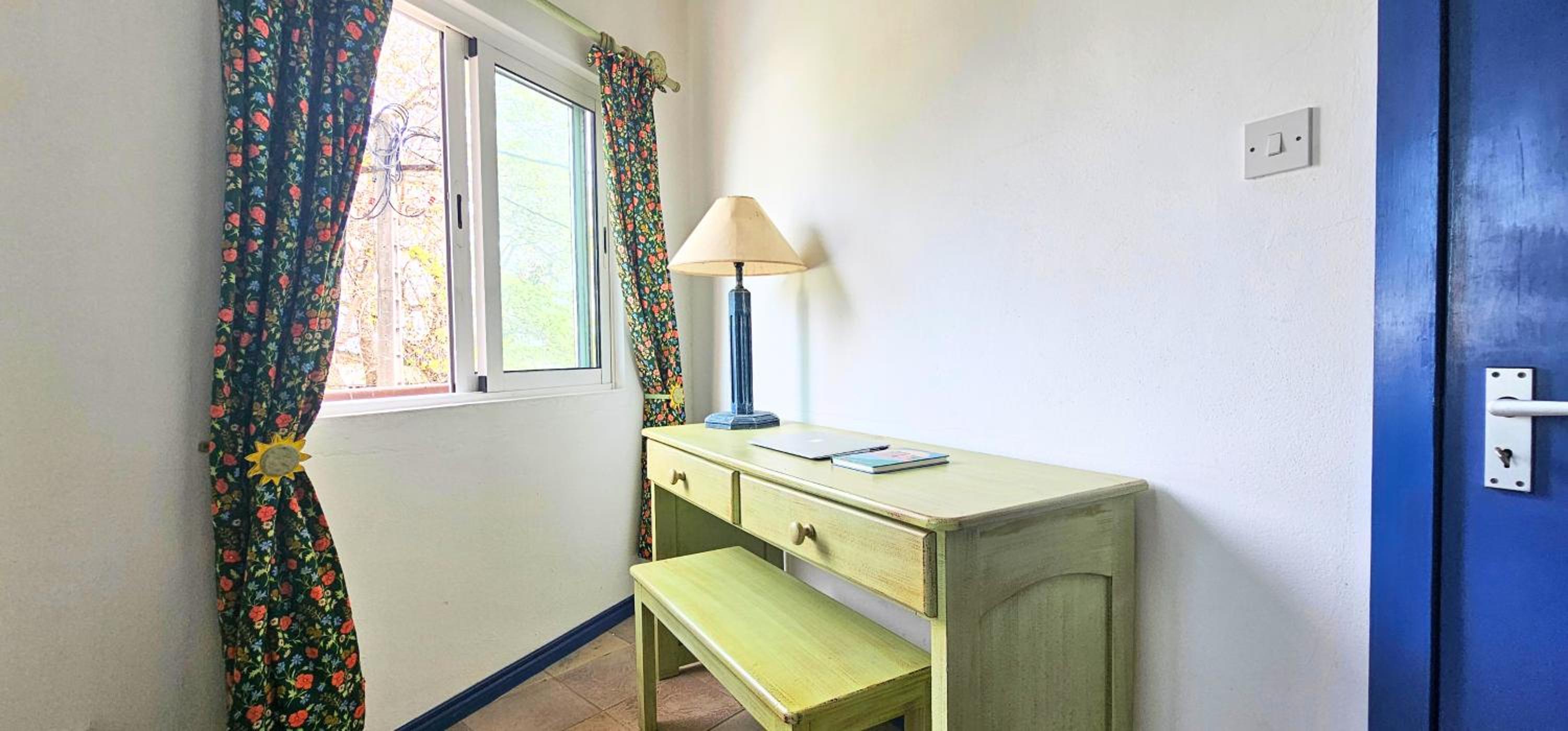 Rustic Getaway at Pereybere opposite the Beach view 2