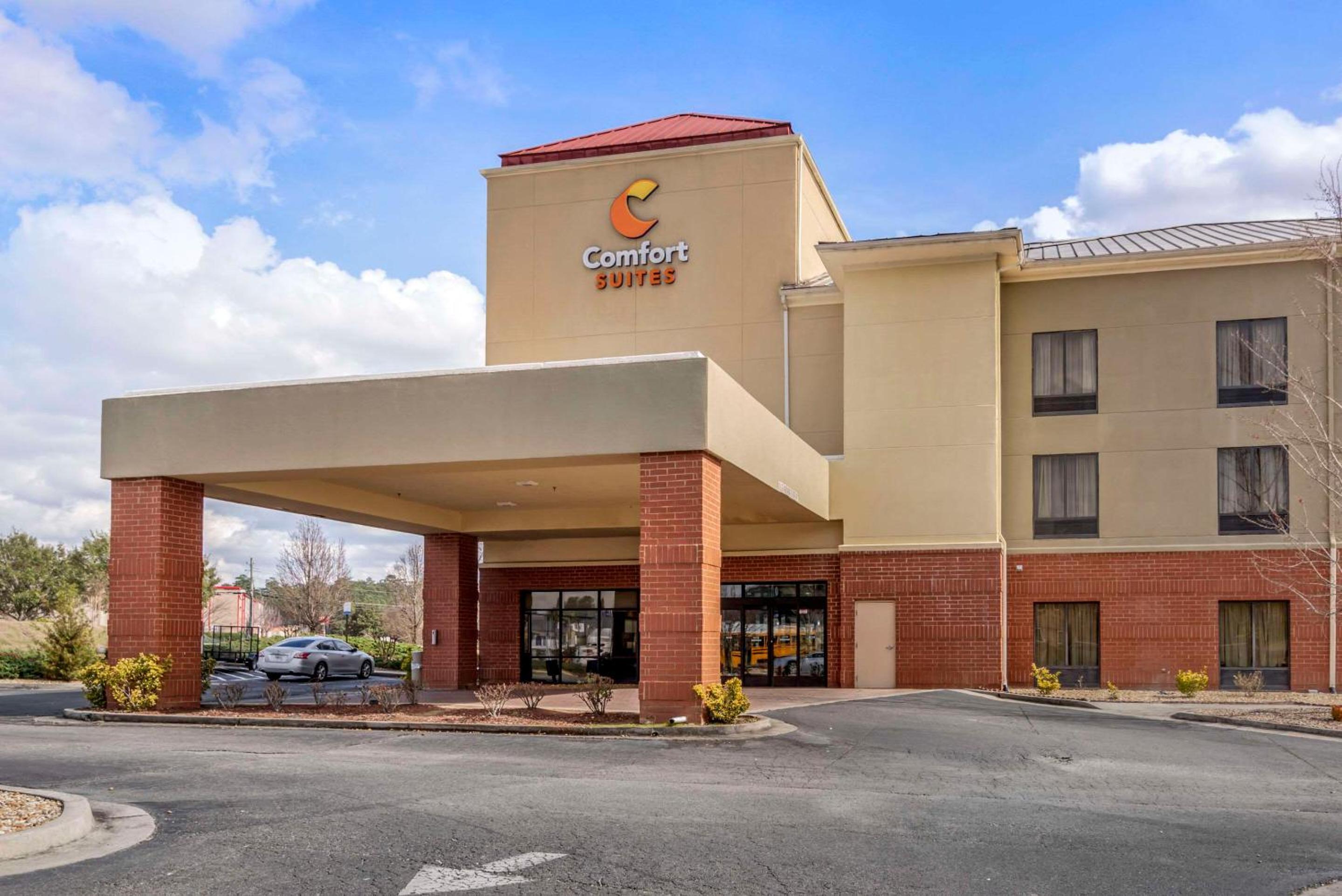 Macon Vacations - Comfort Suites - Property Image 45