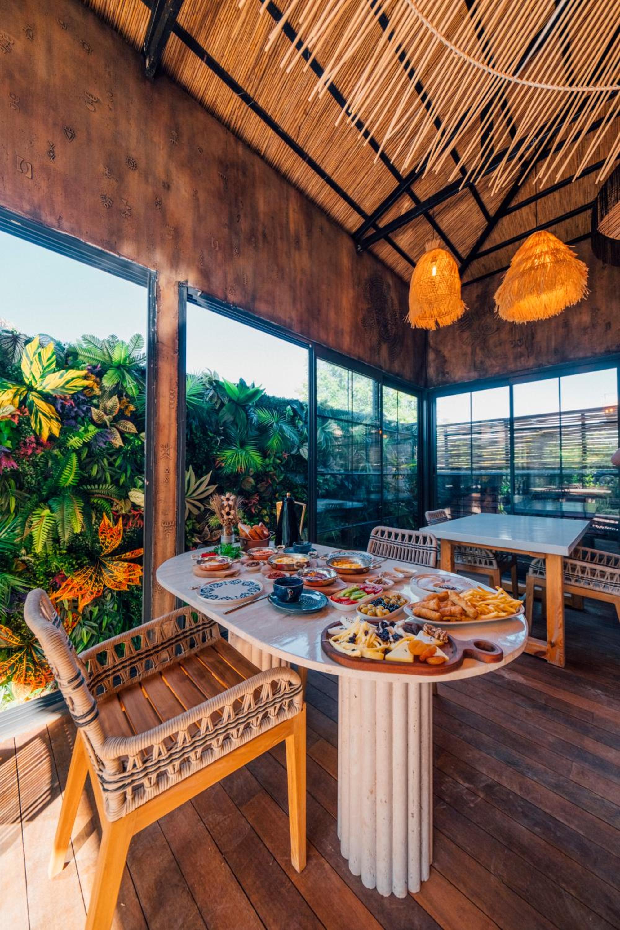 Feronia Suites