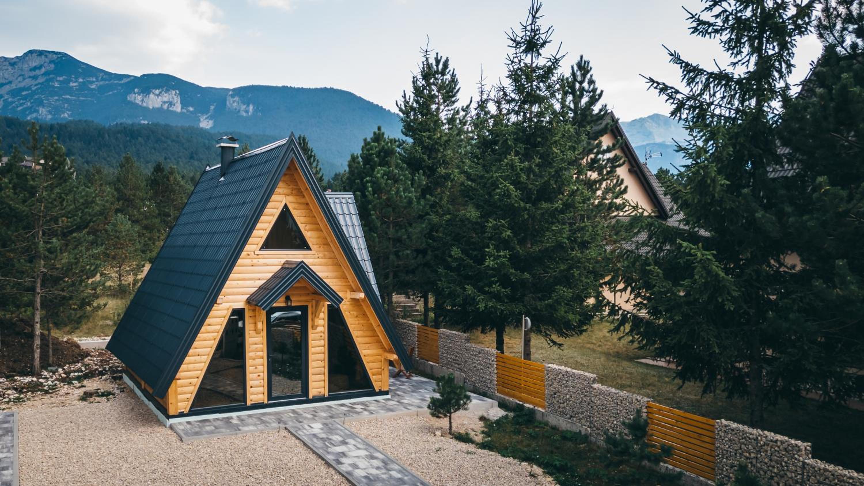 LandHaus Tri Vikendice