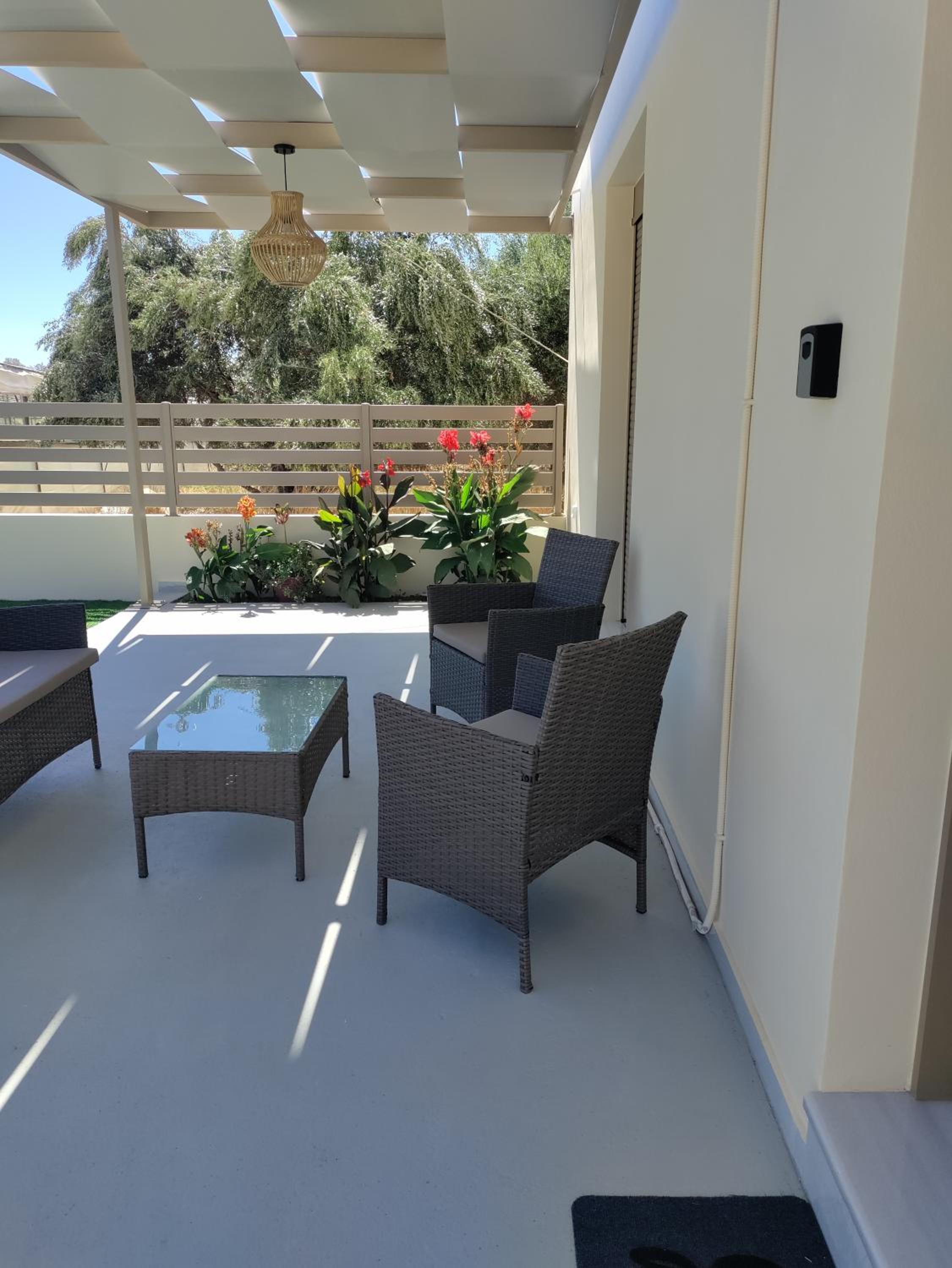 LIVAS Residence