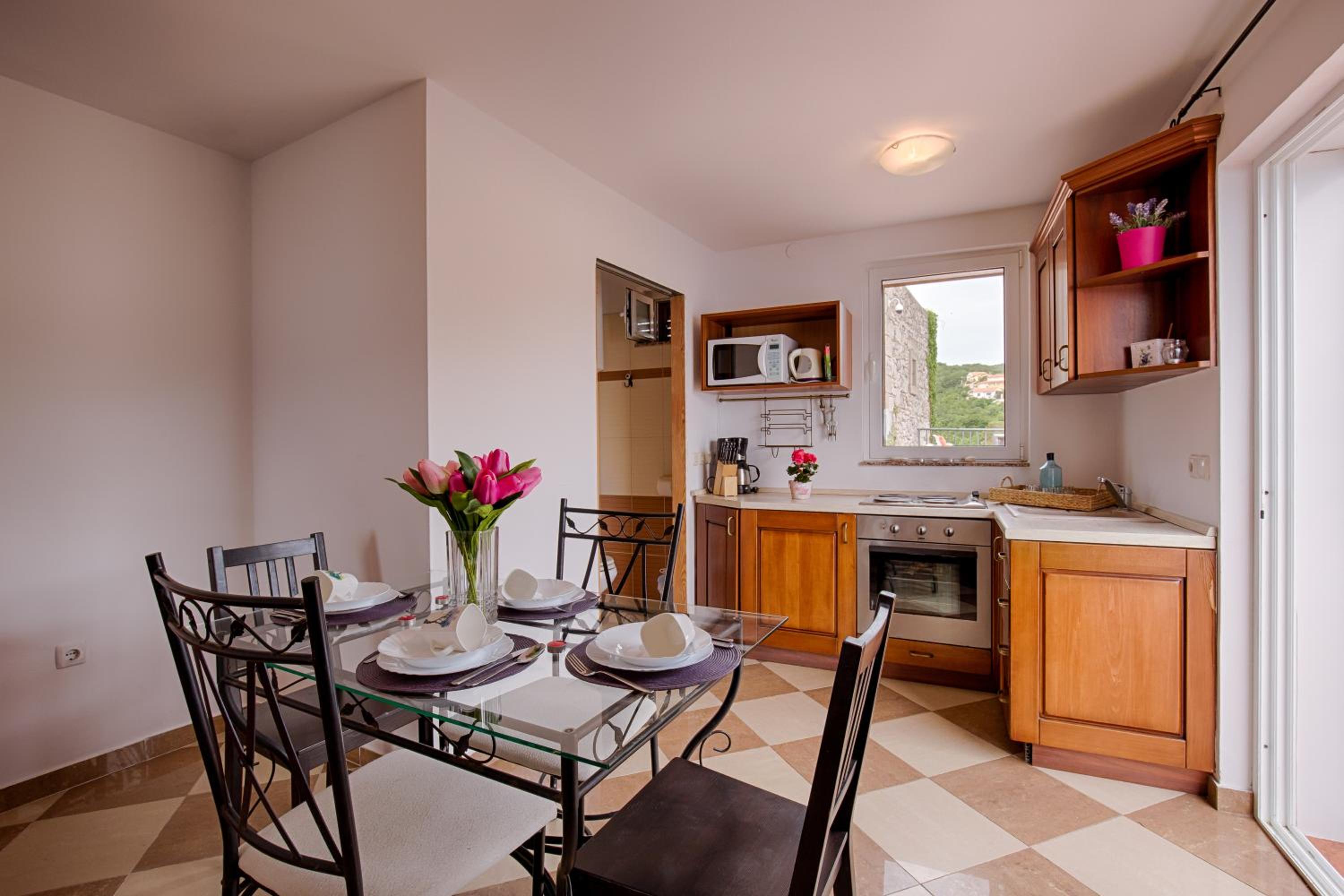 Photo 30