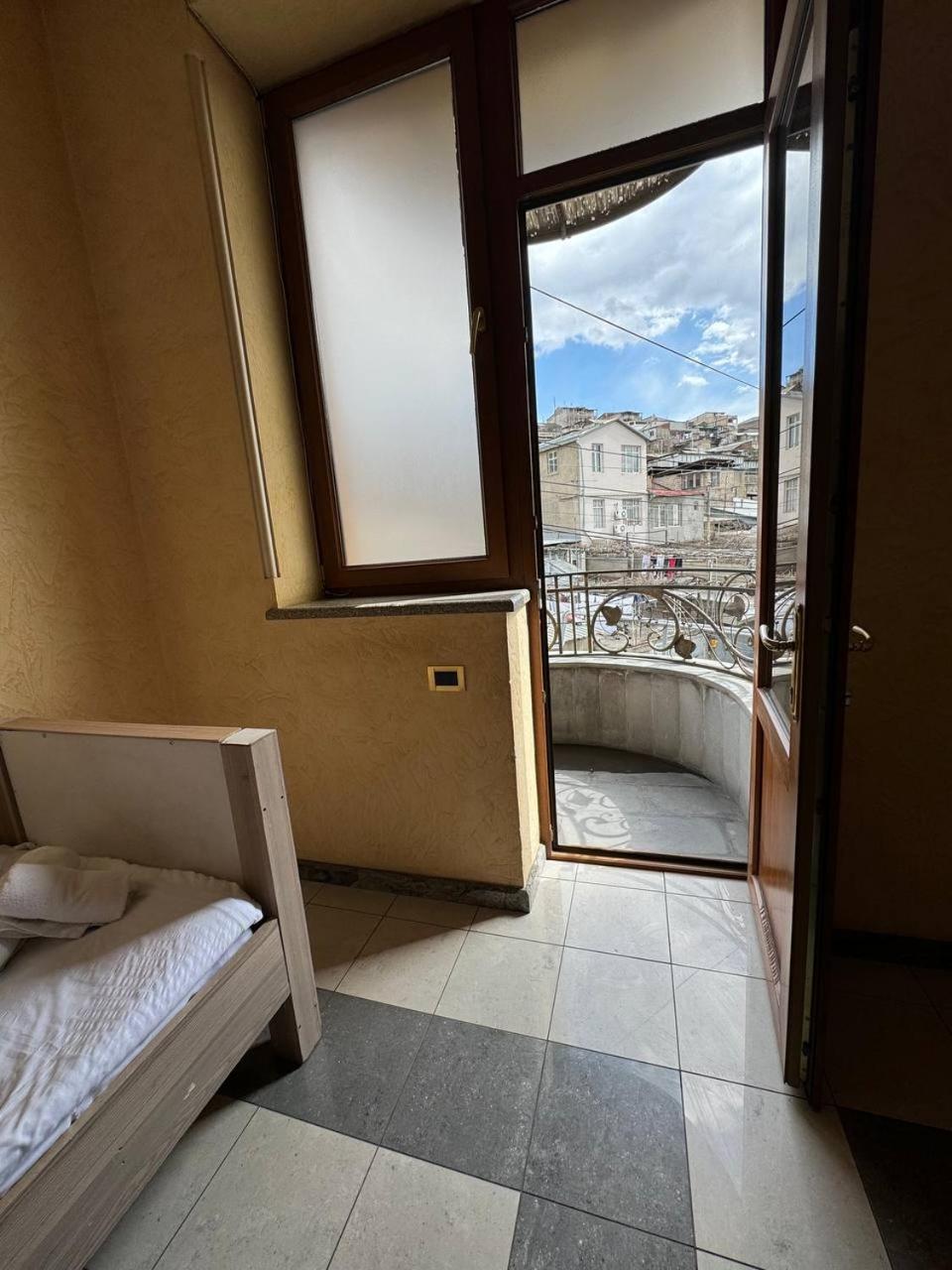 centre guest house