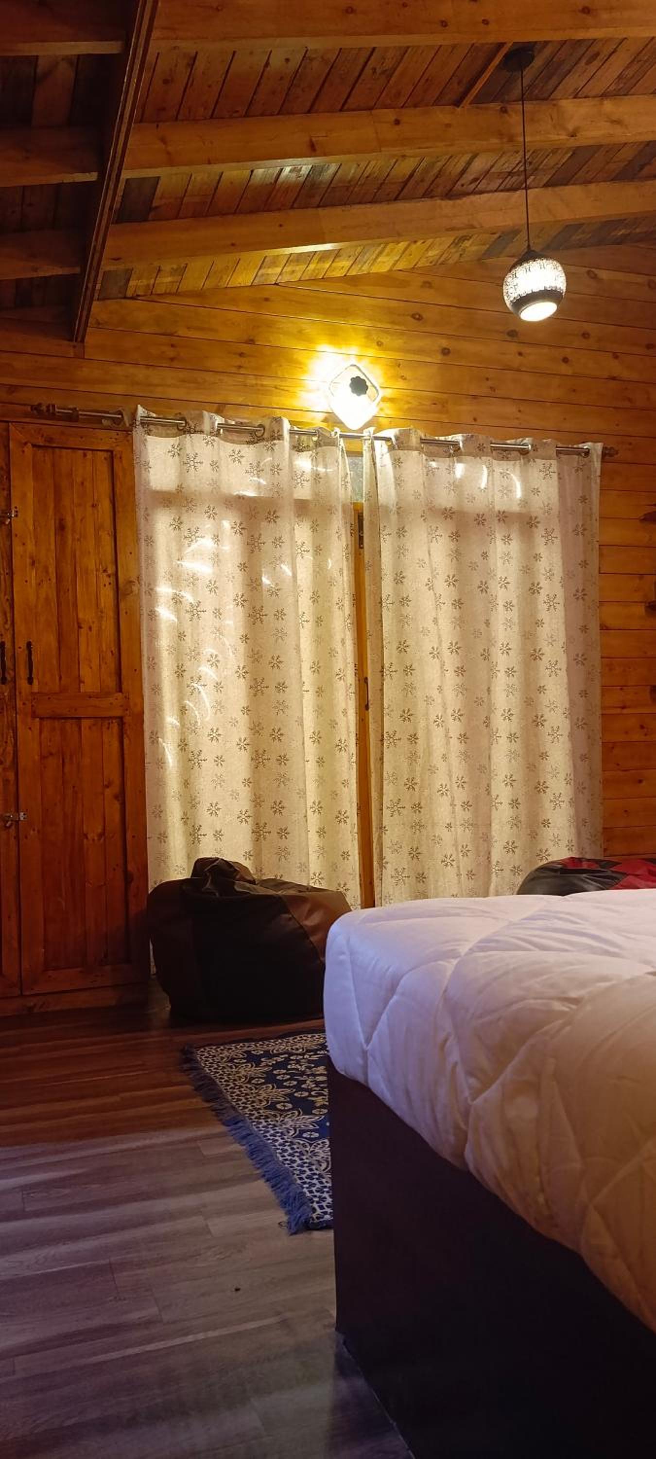 Wooden House Vattakanal