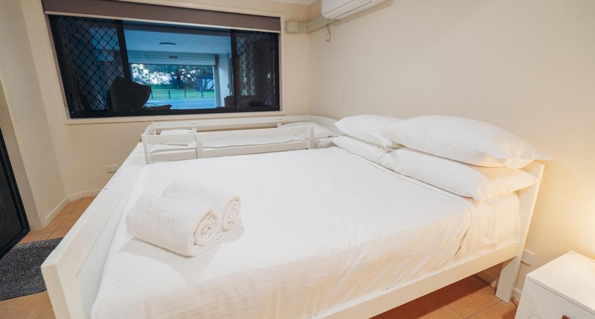 Beachfront at Buddina with Heated Pool & Sea Views