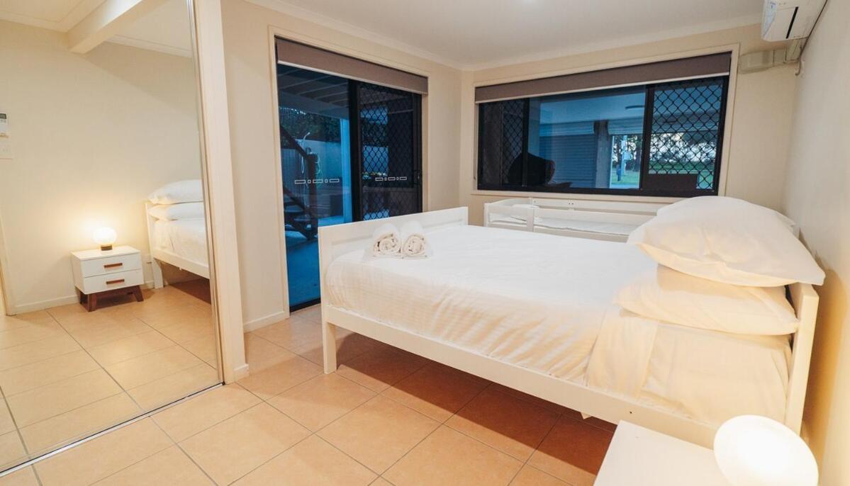 Beachfront at Buddina with Heated Pool & Sea Views