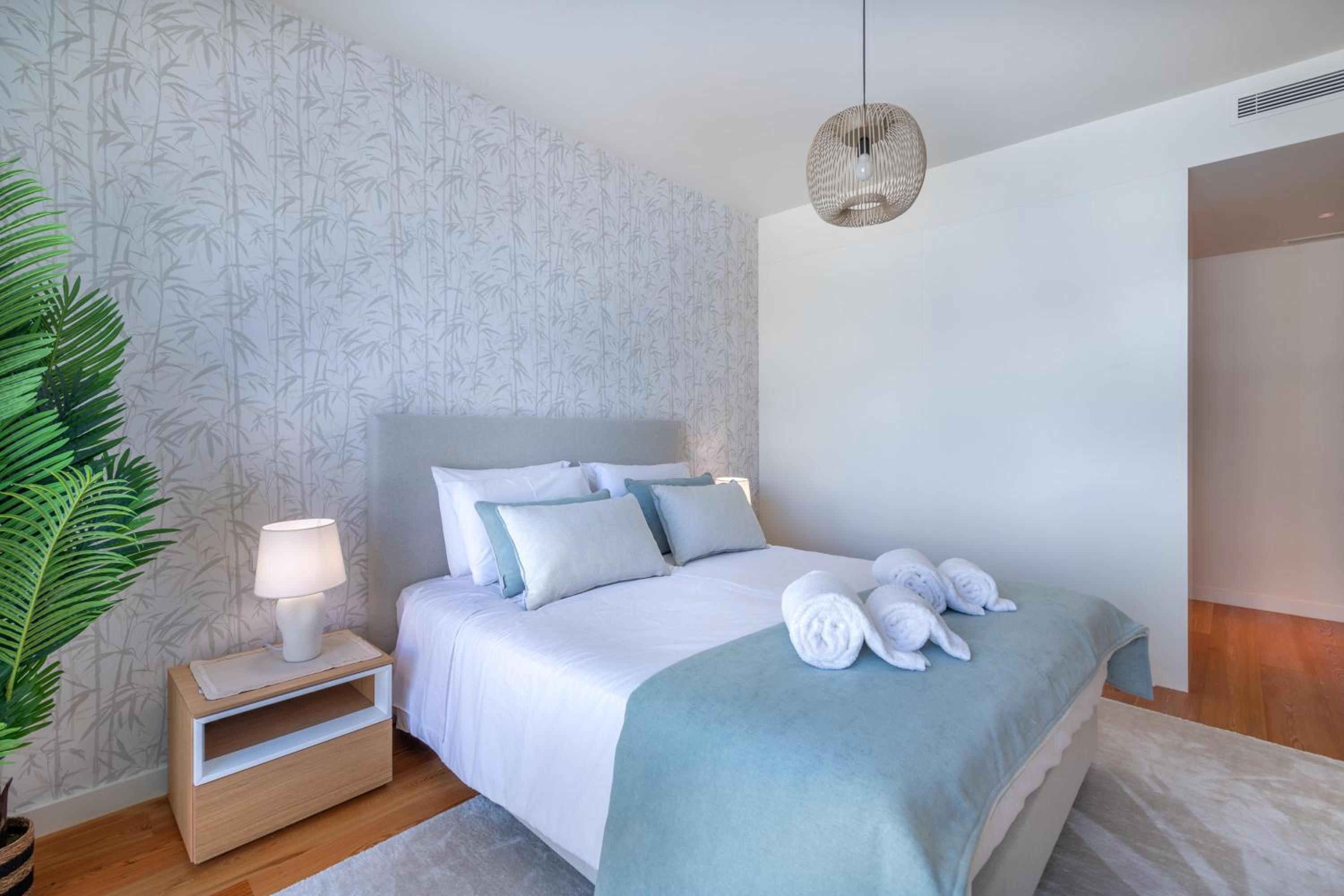 Cond Bayline LUX BEACH&SPA APARTMENT - Atum - BY BEDZY view 3