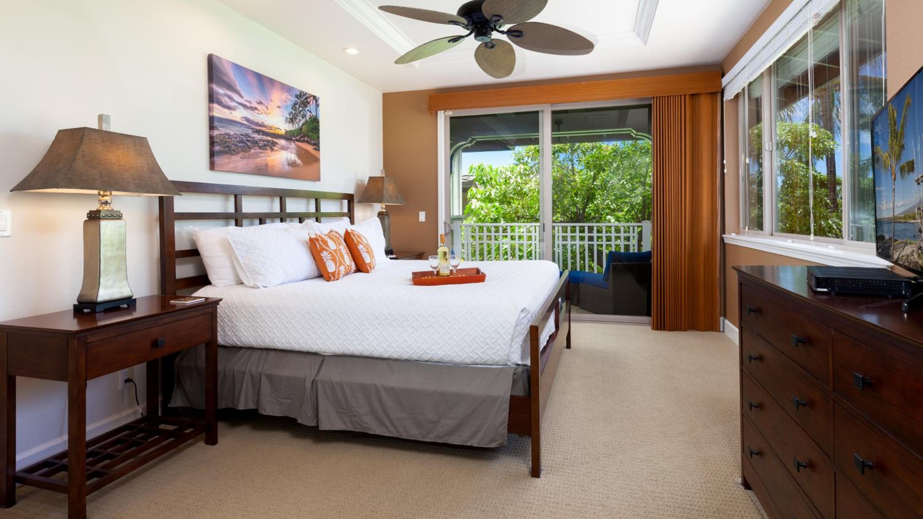 SUMMER BREEZE Sunny 2BR Kulalani Home Next To Community Pool view 4
