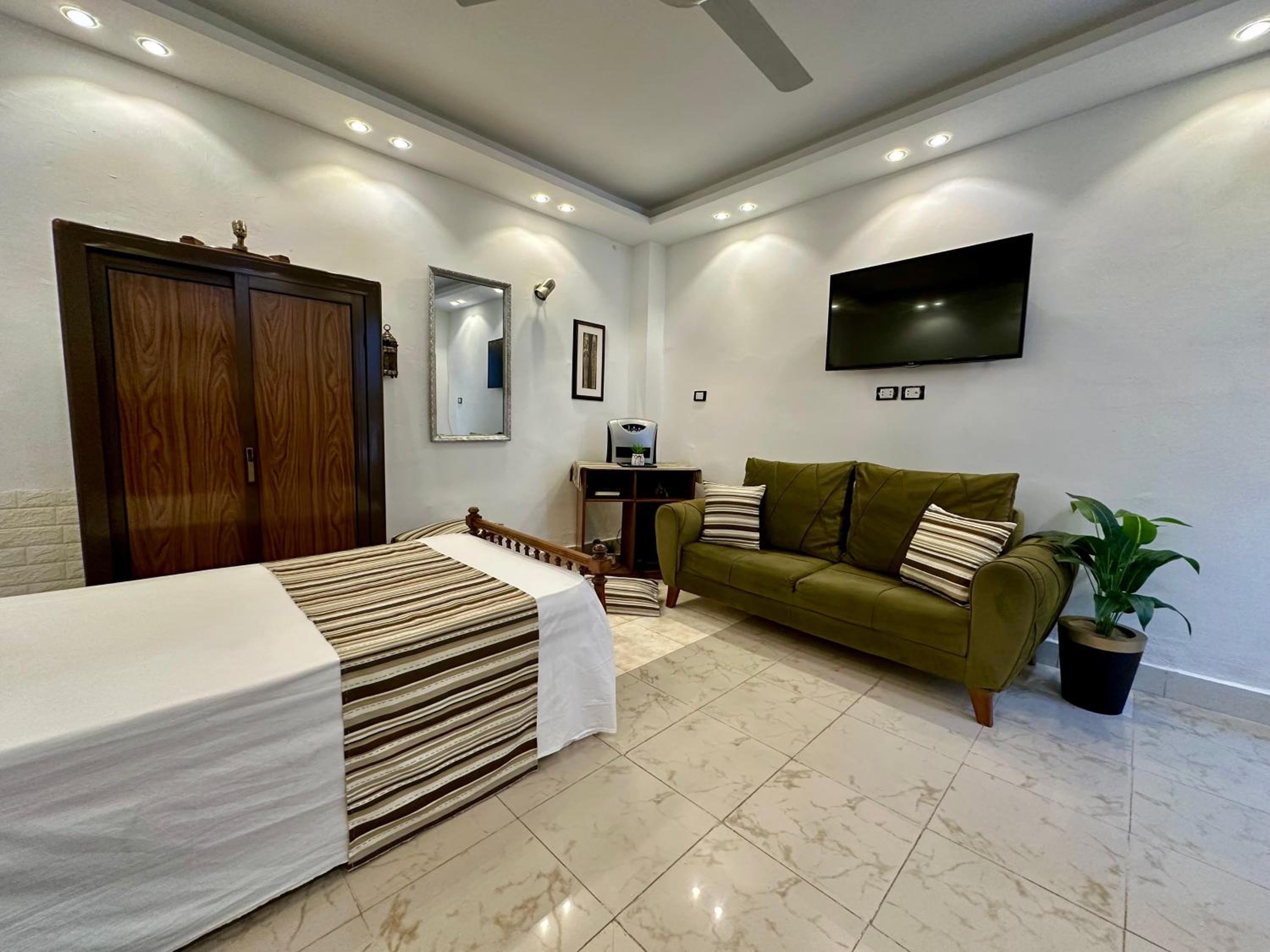 EMMA's Studio Room - Nasr City