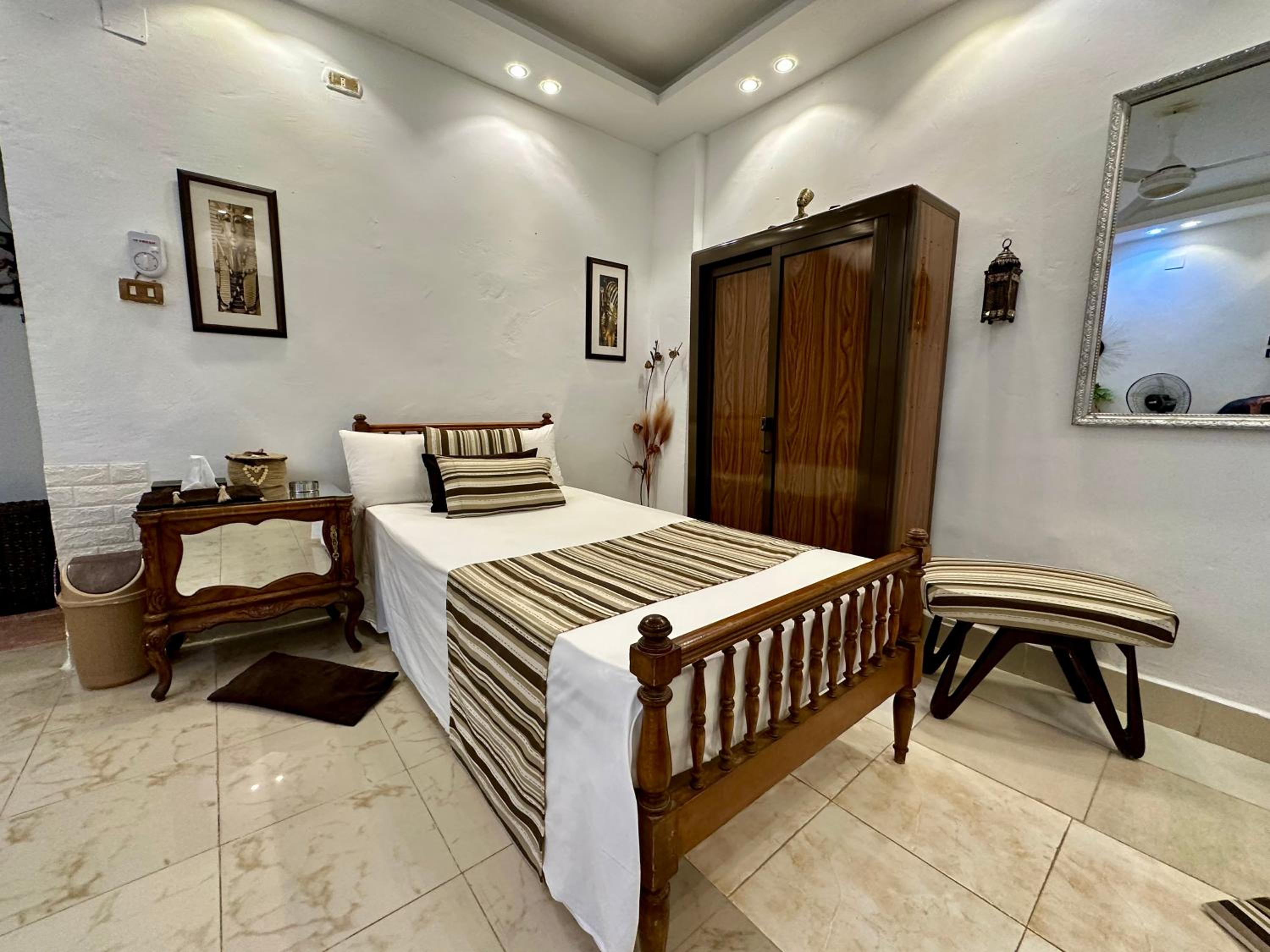 EMMA's Studio Room - Nasr City