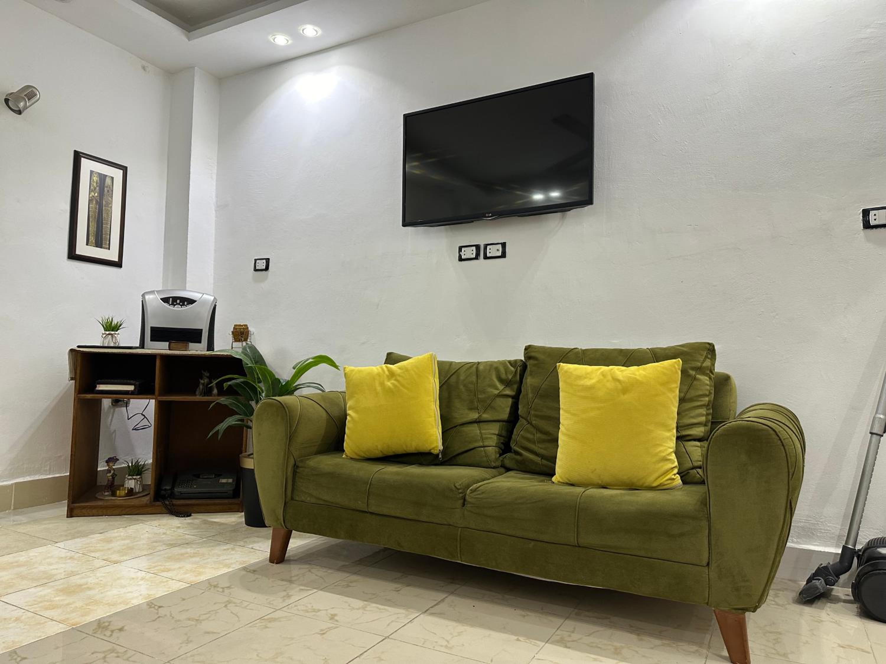 EMMA's Studio Room - Nasr City