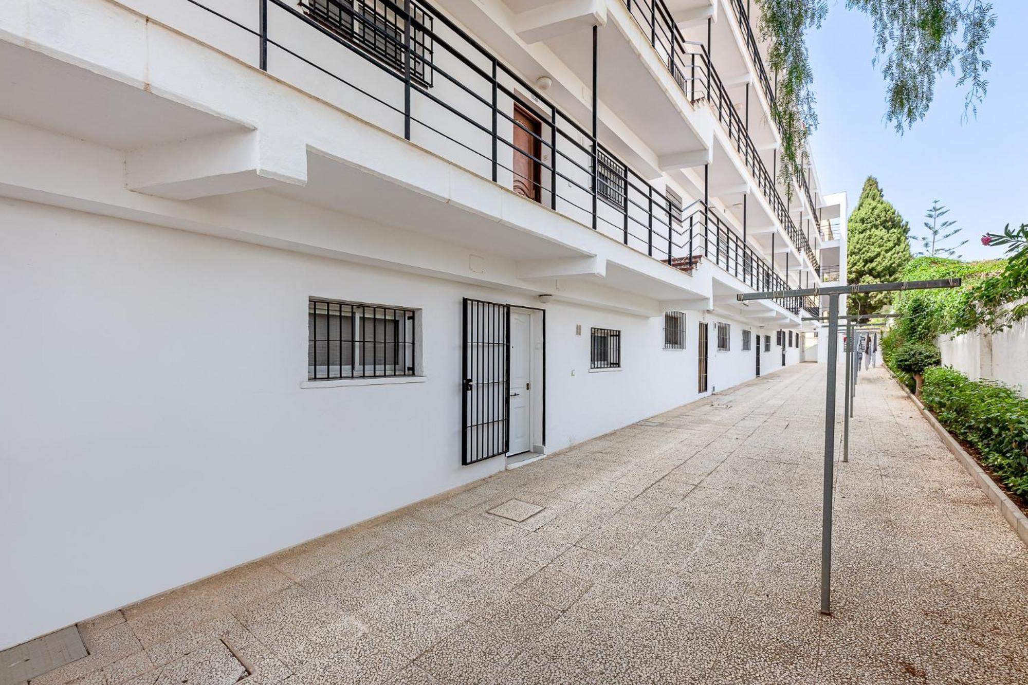 Benalmádena Puerto Marina Vacation Apartment 1 minute from the beach