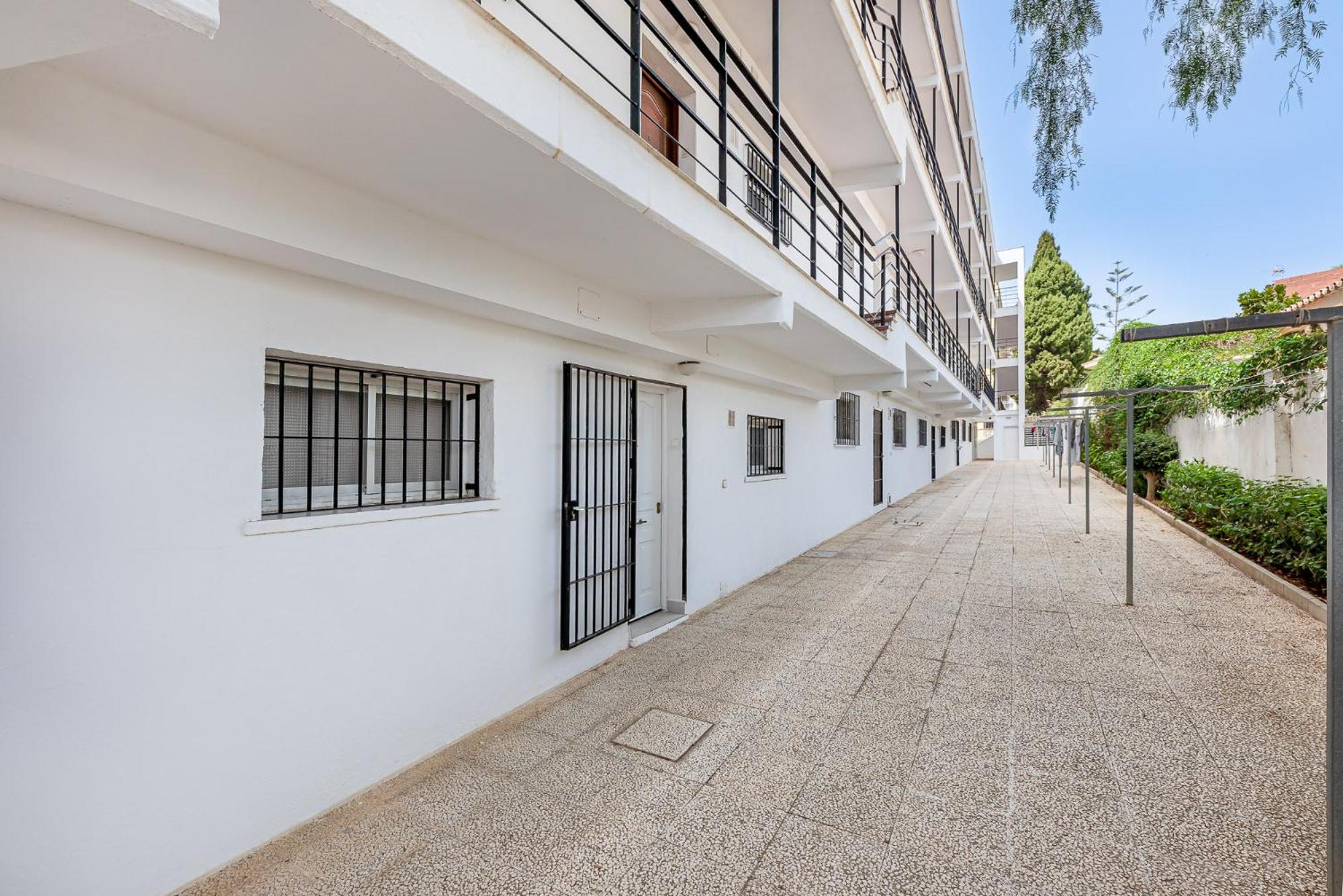 Benalmádena Puerto Marina Vacation Apartment 1 minute from the beach