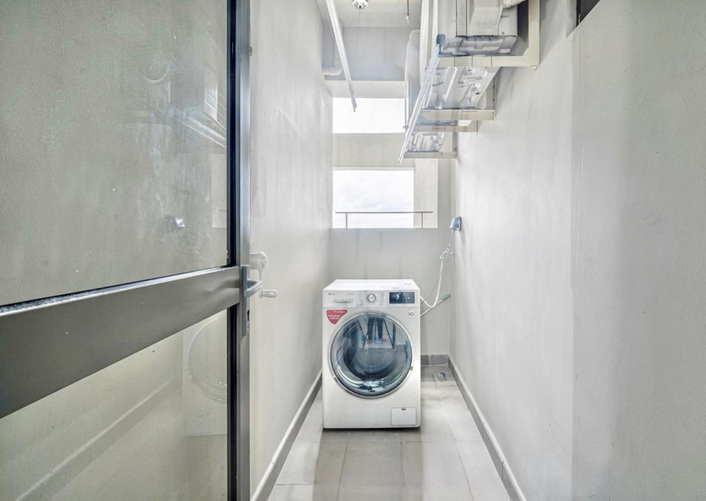 ambiHOME 2BR 2WC in Masteri Thao Dien District 2