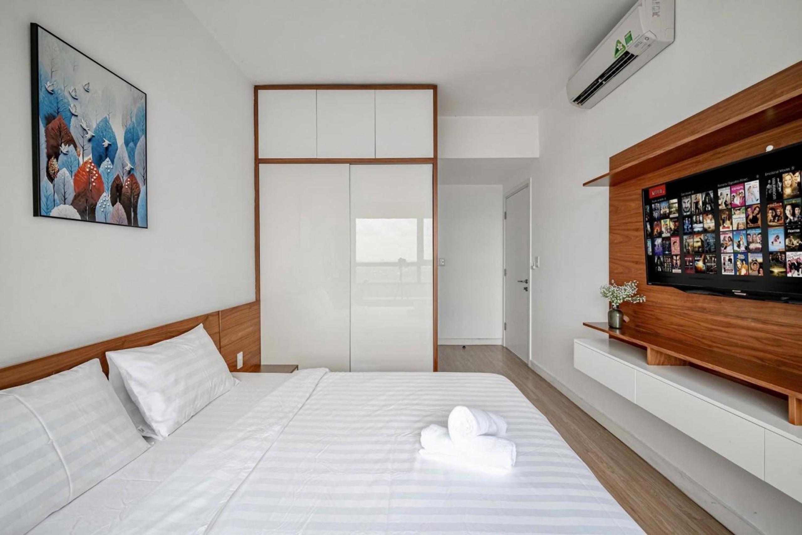 ambiHOME 2BR 2WC in Masteri Thao Dien District 2