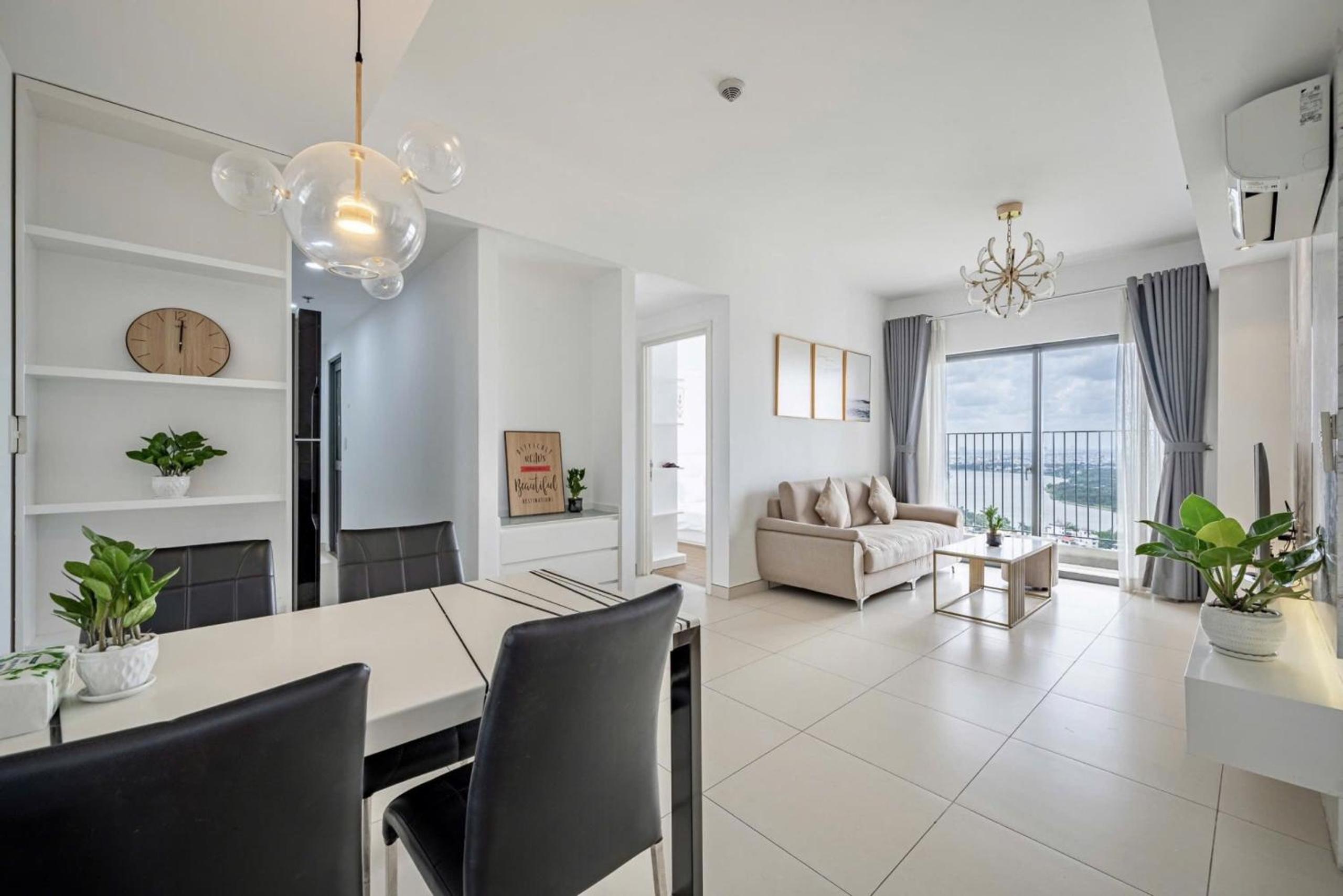 ambiHOME 2BR 2WC in Masteri Thao Dien District 2
