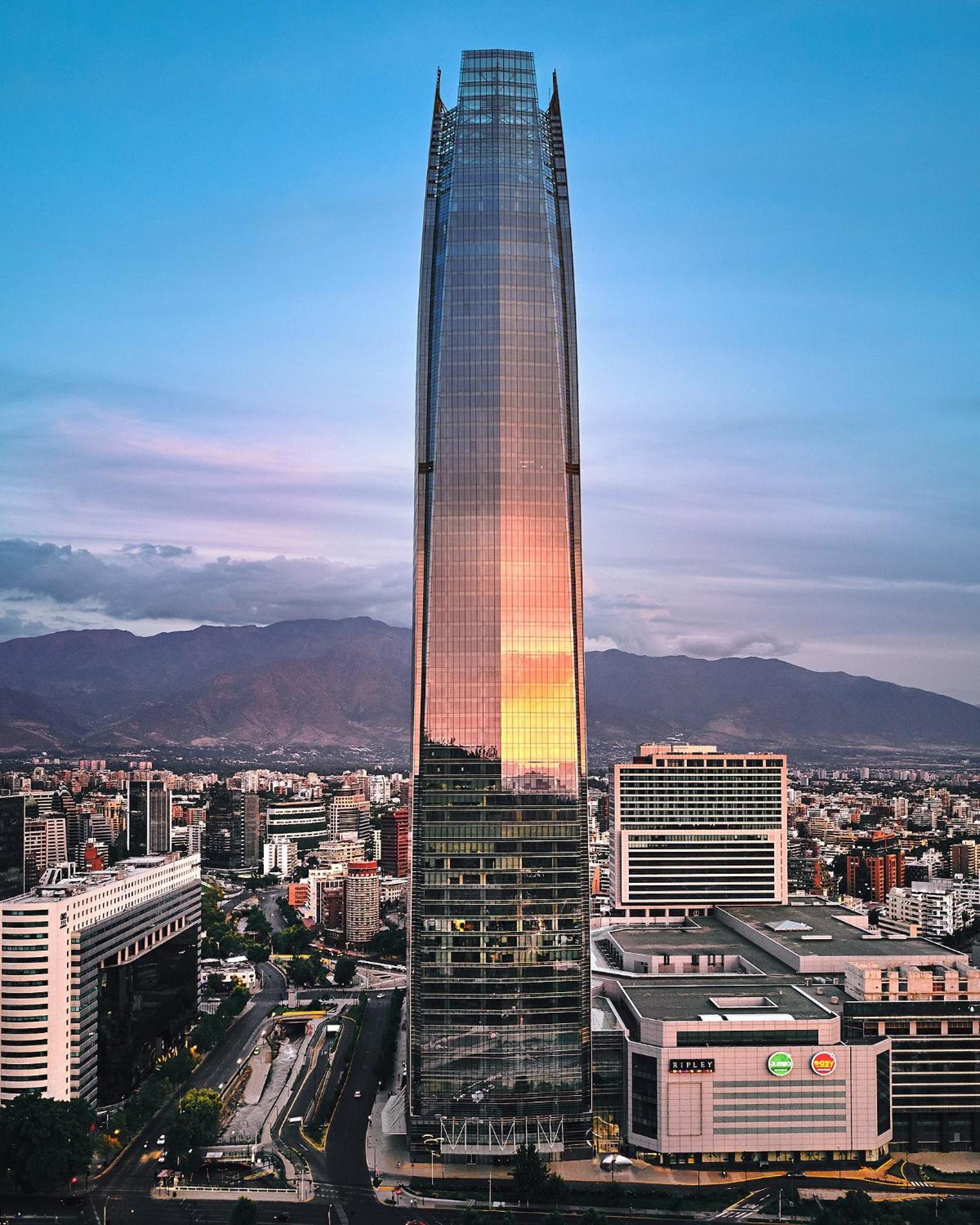 Casa Providencia la mejor ubicación costanera center sector Sanhattan 14 personas 3 baños 3 estacionamientos